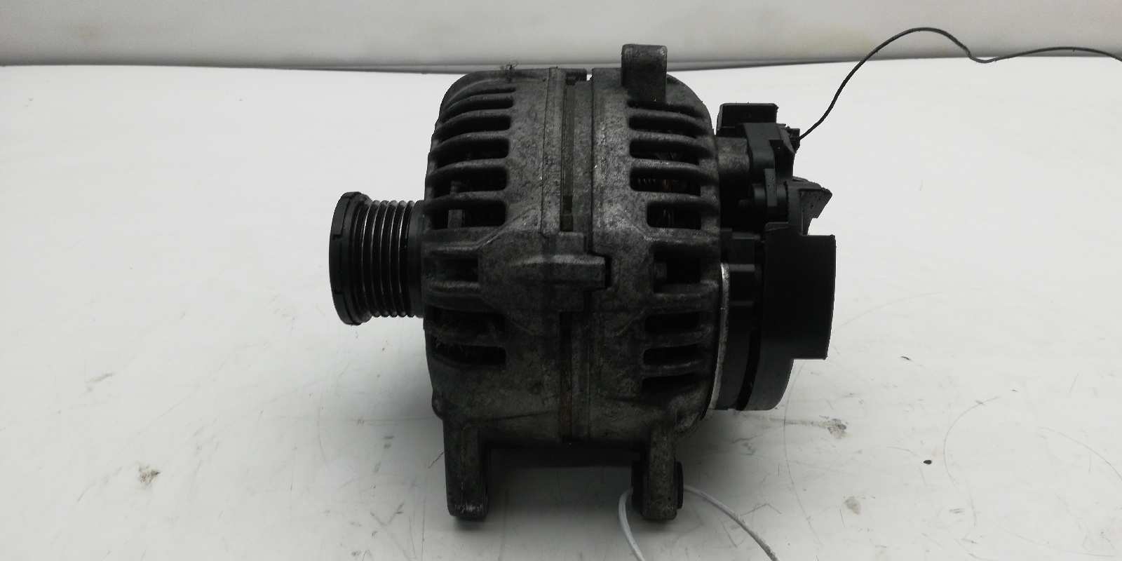 RENAULT Laguna 2 generation (2001-2007) Alternator 8200229907,0124525047 18492566