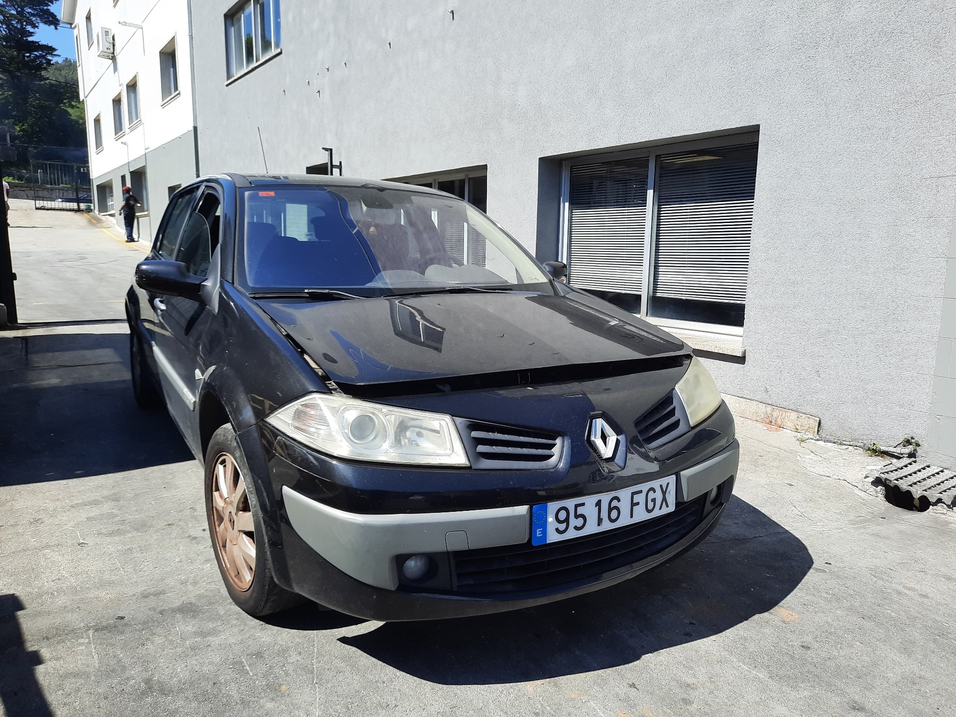 RENAULT Megane 2 generation (2002-2012) Фонарь задний левый 89038181 25767029