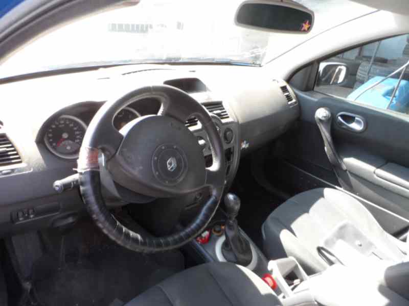 RENAULT Megane 2 generation (2002-2012) Генератор 8200290215 18567115