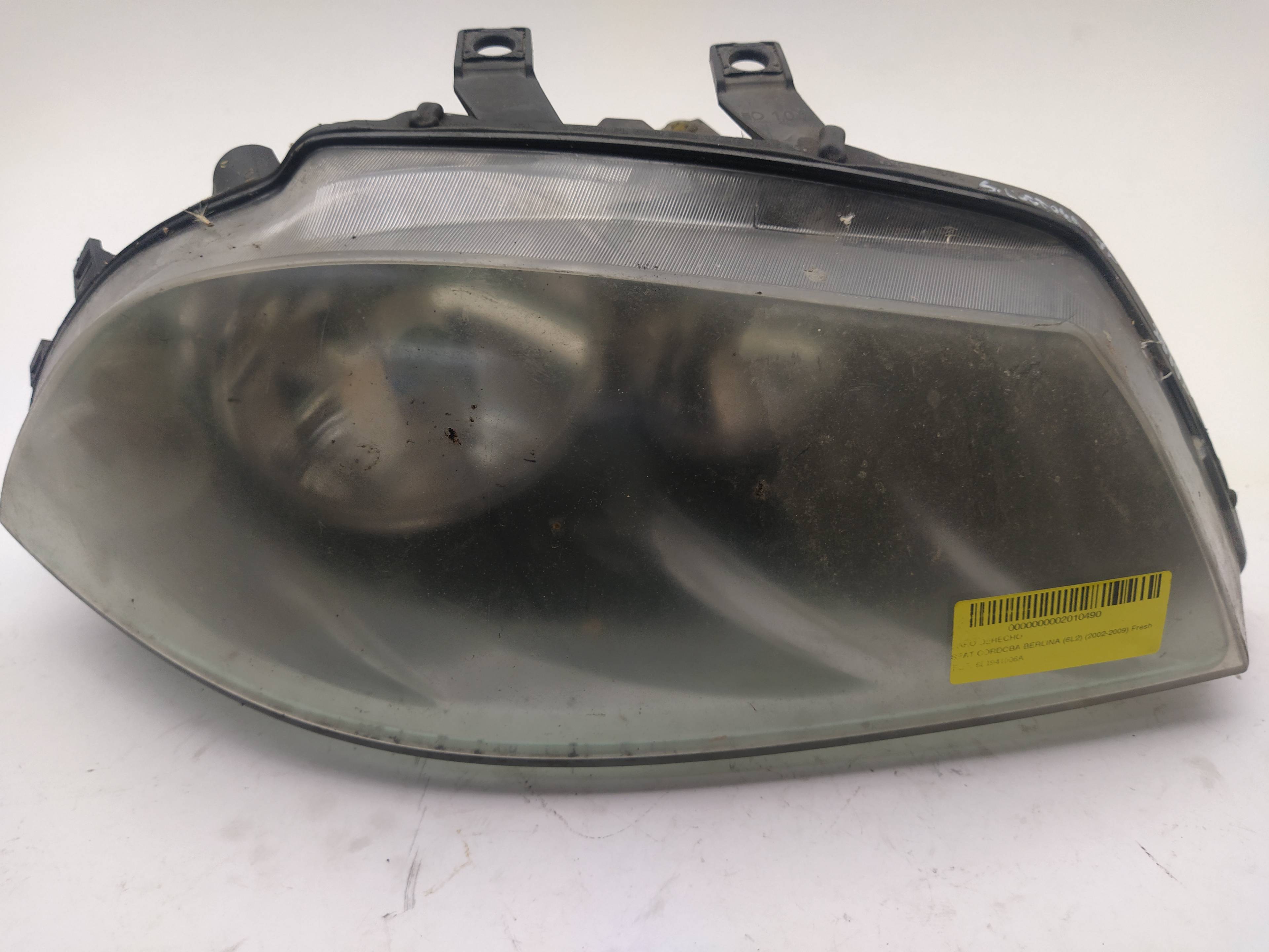 SEAT Cordoba 2 generation (1999-2009) Front Right Headlight 6L1941006A 18576321