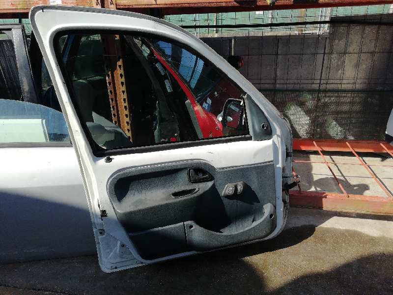 ASTON MARTIN Kangoo 1 generation (1998-2009) Front Left Door 7751471745 18516134