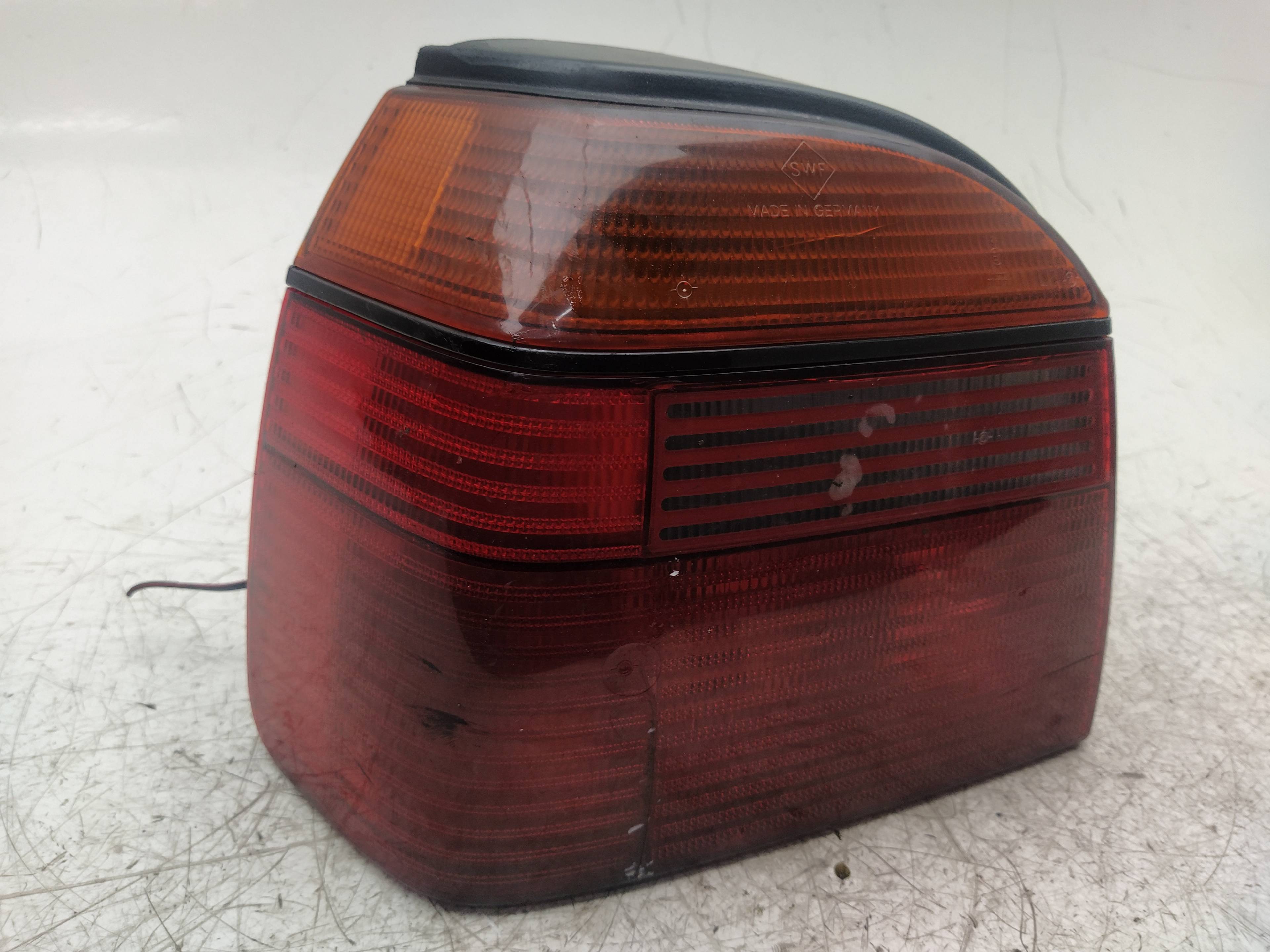 VOLKSWAGEN Golf 3 generation (1991-1998) Rear Left Taillight 1H6945257 18599819