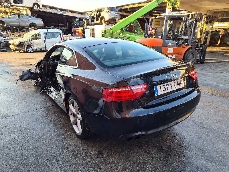 AUDI A4 B8/8K (2011-2016) Bal hátsó kerékagy orsója 8K0505431AP 18532147