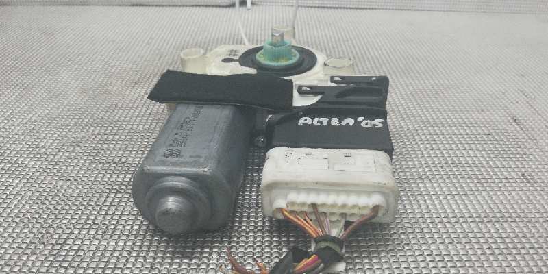 OPEL Toledo 3 generation (2004-2010) Rear Right Door Window Control Motor 5P0839402 18414919