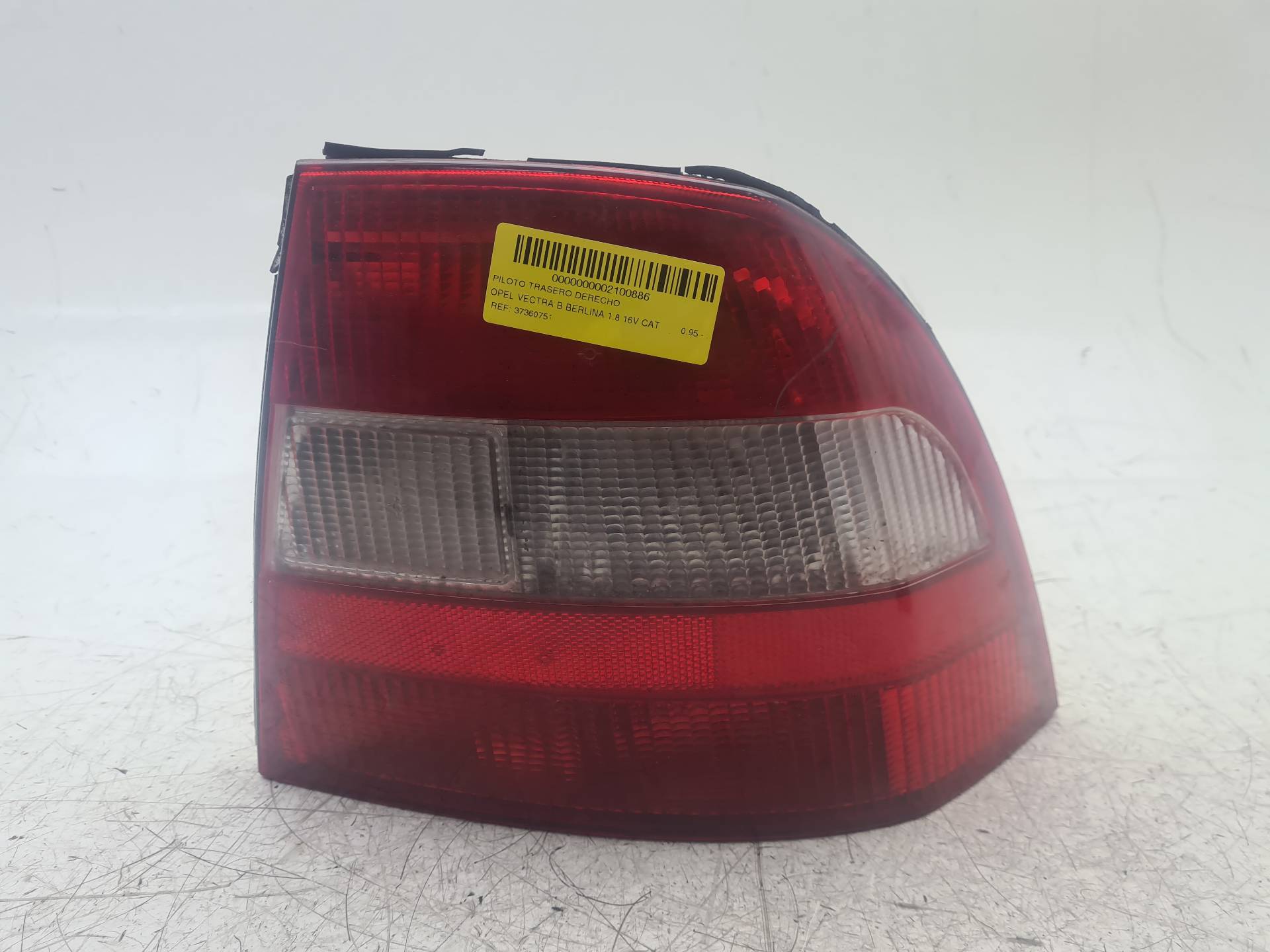 OPEL Vectra B (1995-1999) Фонарь задний правый 37360751 18601158