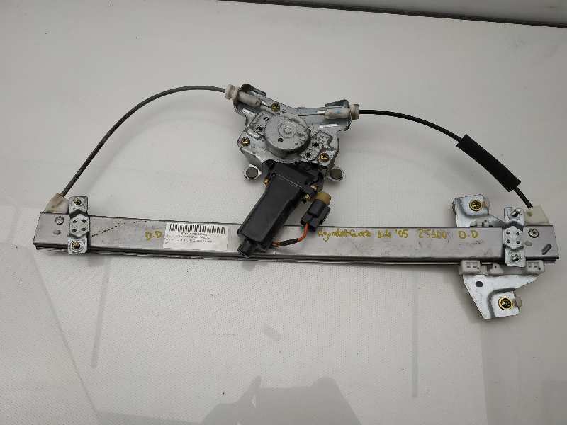 HYUNDAI Getz 1 generation (2002-2011) Vindusregulator foran høyre dør 824041C010 18488776