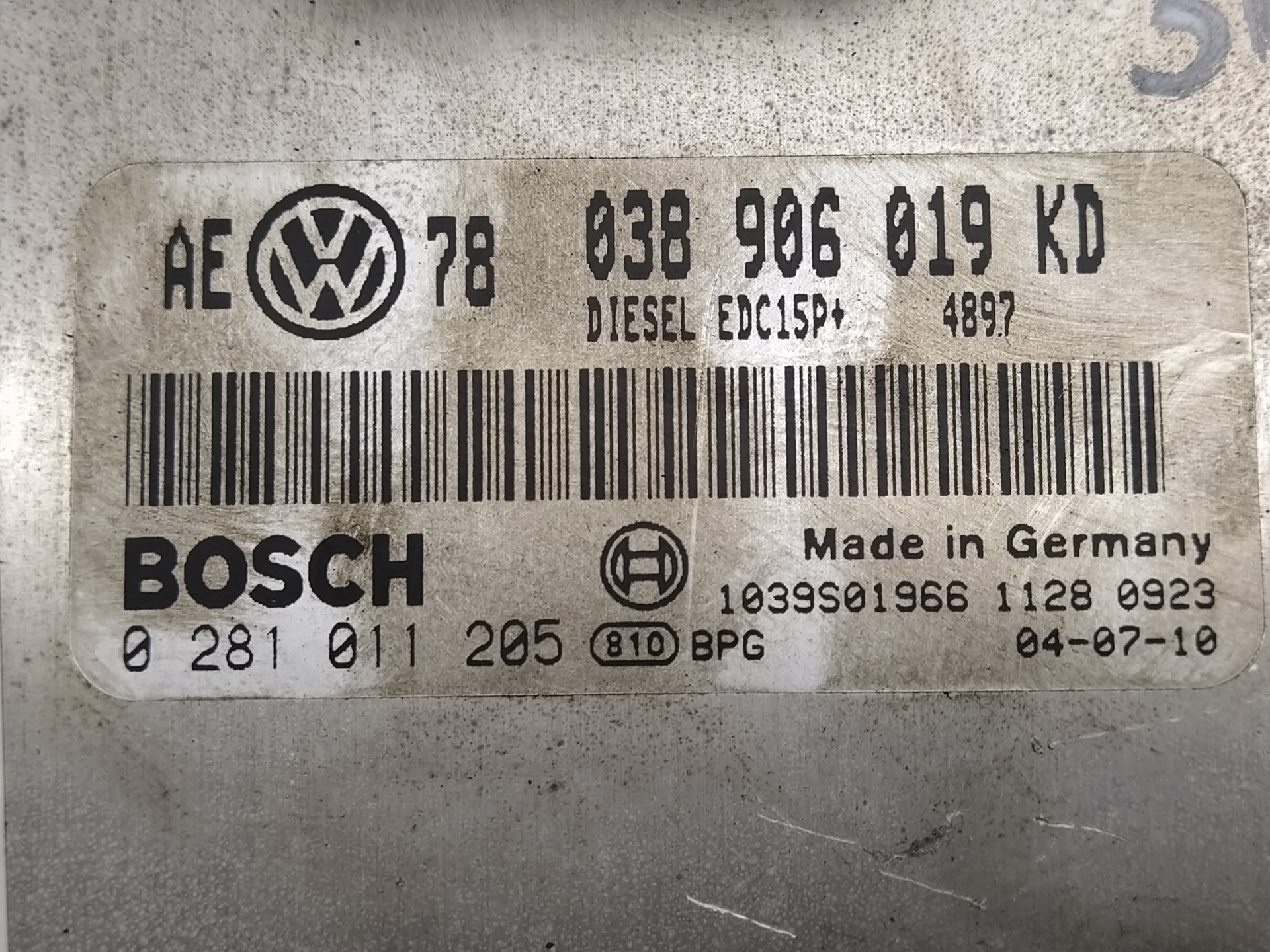 VOLKSWAGEN Passat B5 (1996-2005) Motorkontrolenhed ECU 0281011205,038906019KD 23094078