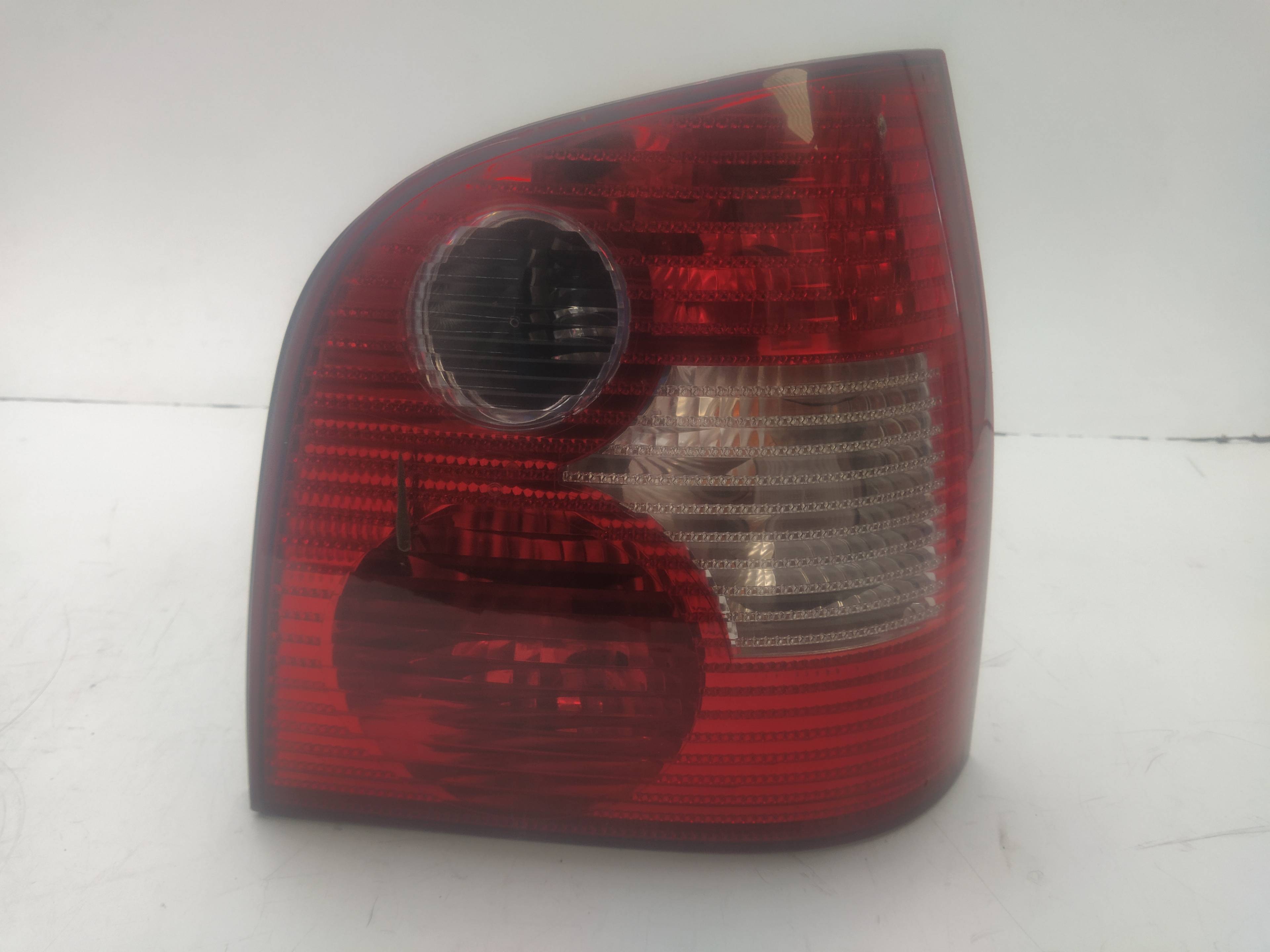 VOLKSWAGEN Polo 4 generation (2001-2009) Rear Right Taillight Lamp 62409 18610301