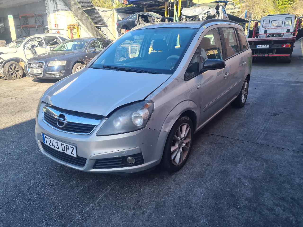 OPEL Zafira B (2005-2010) Полуось передний левый 24462251 18548906