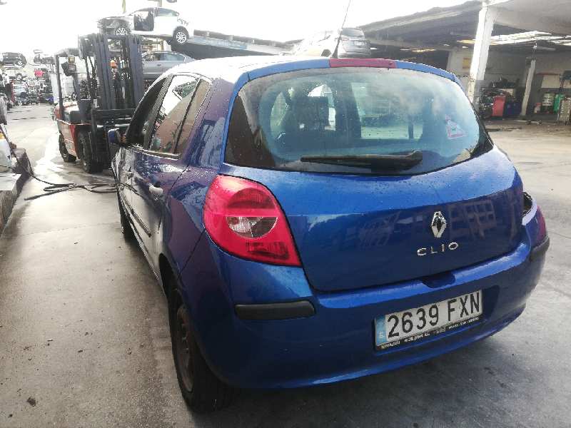 AUDI Clio 3 generation (2005-2012) Priekinė kairė stebulė 8200345944 18541735