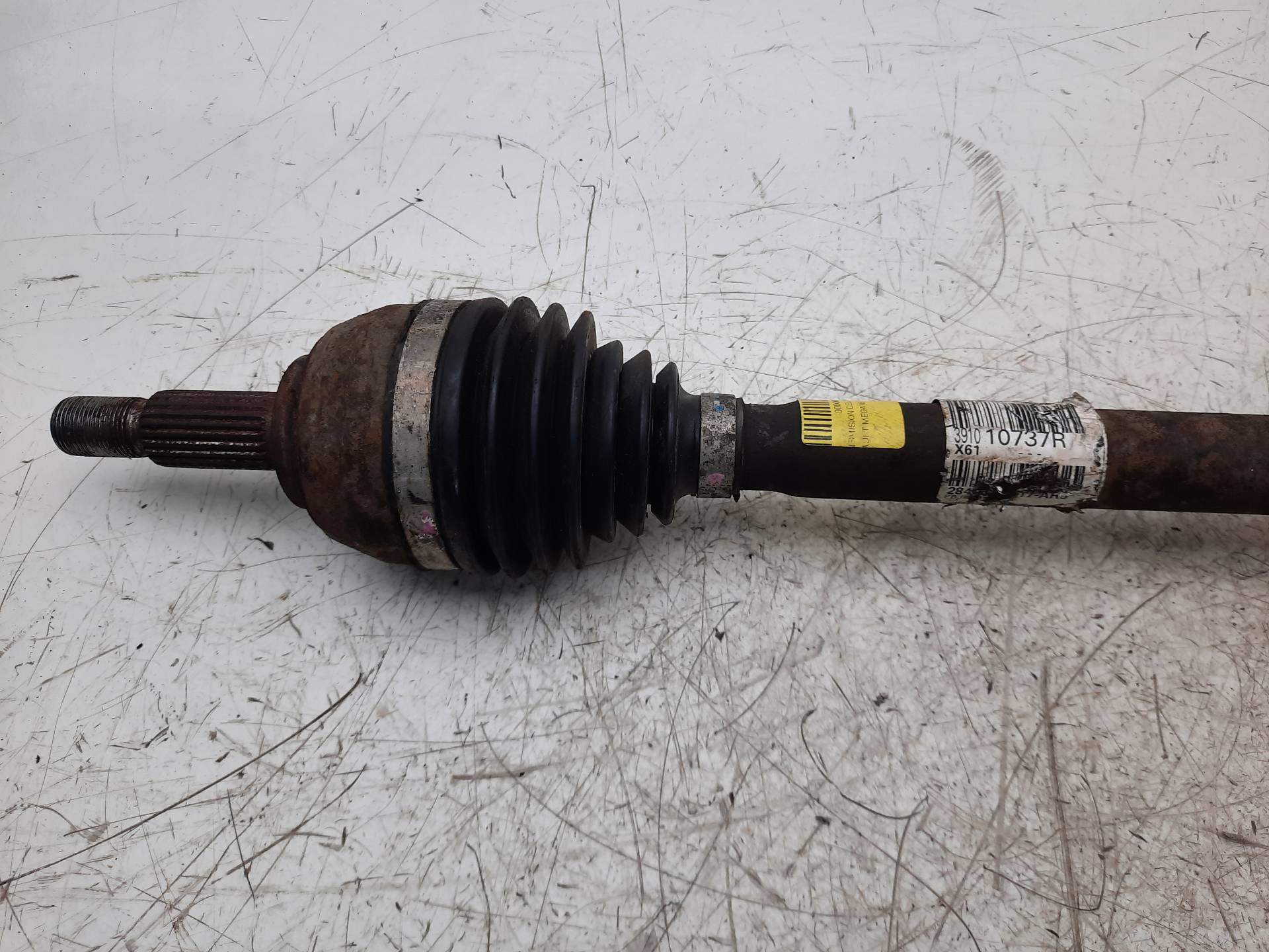 RENAULT Megane 2 generation (2002-2012) Front Left Driveshaft 8200198016 20569244