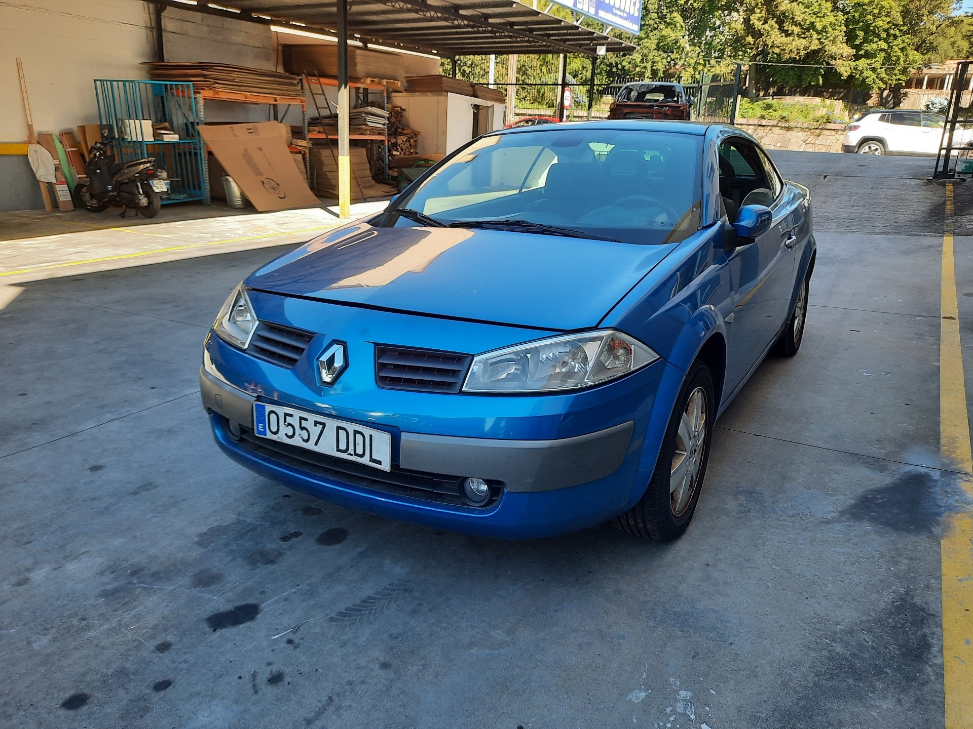 RENAULT Megane 2 generation (2002-2012) Priekinis dešinys žibintas 8200073221J 25612279