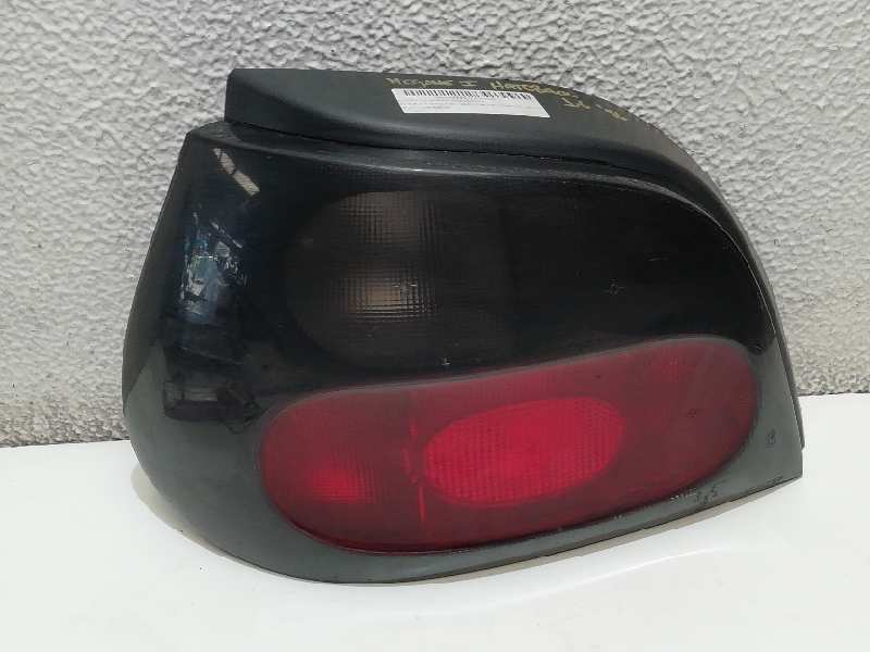 RENAULT Megane 1 generation (1995-2003) Bal hátsó lámpa 7700828137 24007598