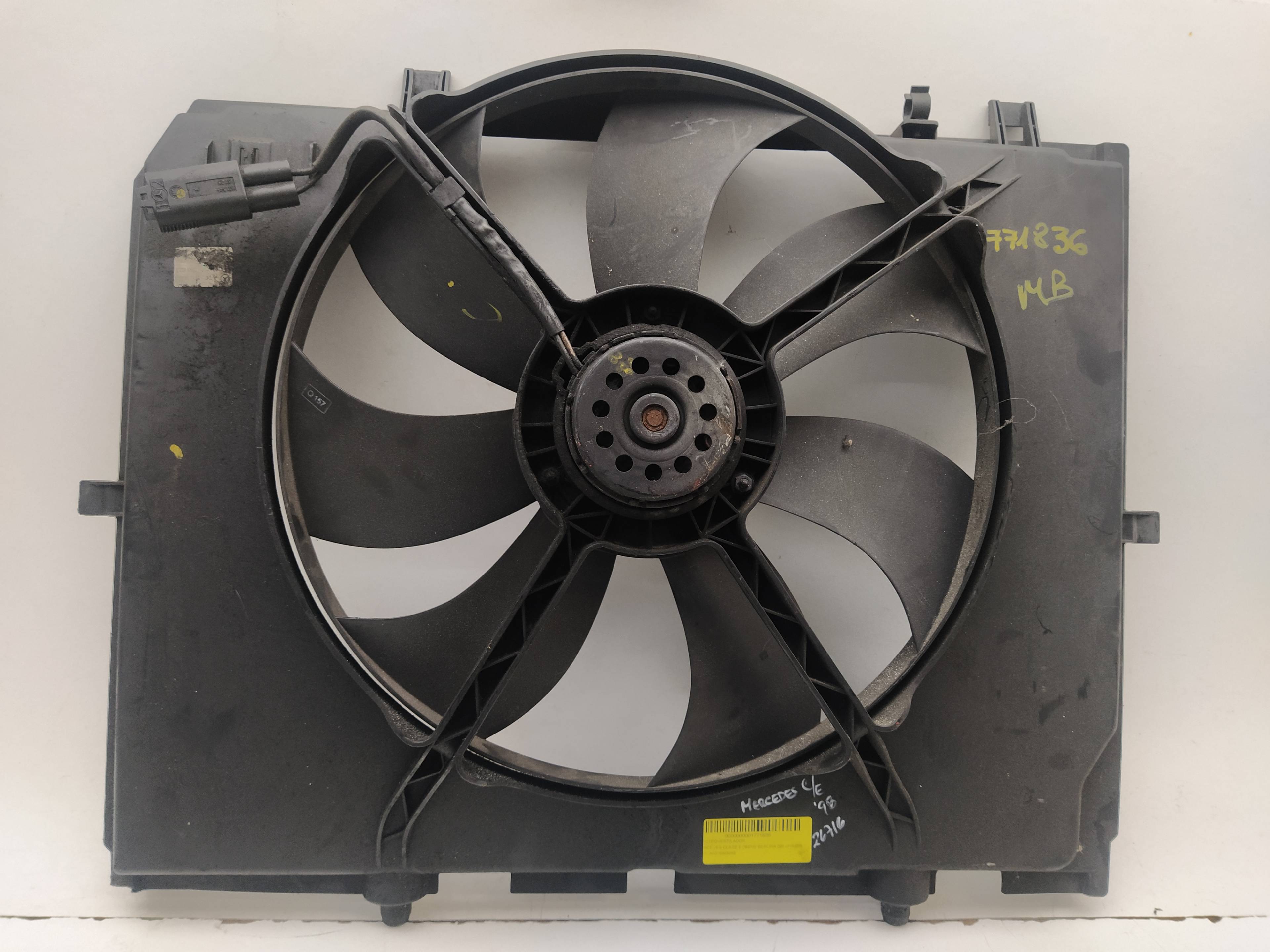 MERCEDES-BENZ R-Class W251 (2005-2017) Diffuser Fan A0015003093 27318349