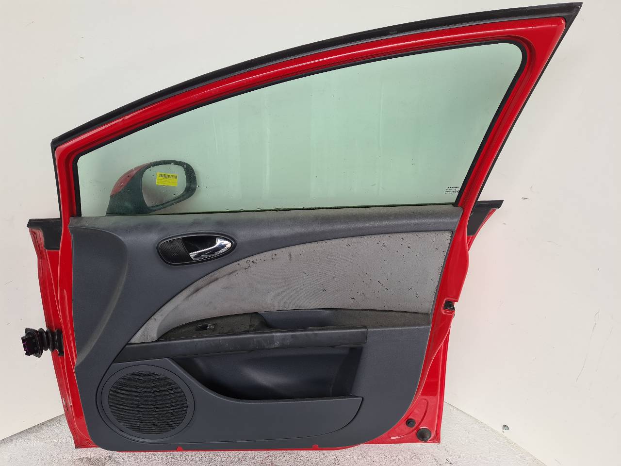 SEAT Leon 2 generation (2005-2012) Priekinių dešinių durų stiklo pakelėjas 1P0837462A 18510286