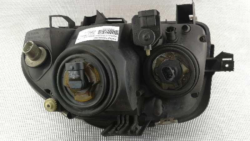 VAUXHALL Clio 2 generation (1998-2013) Priekinis dešinys žibintas 7701697617, 67735091, 4339962V 18451084