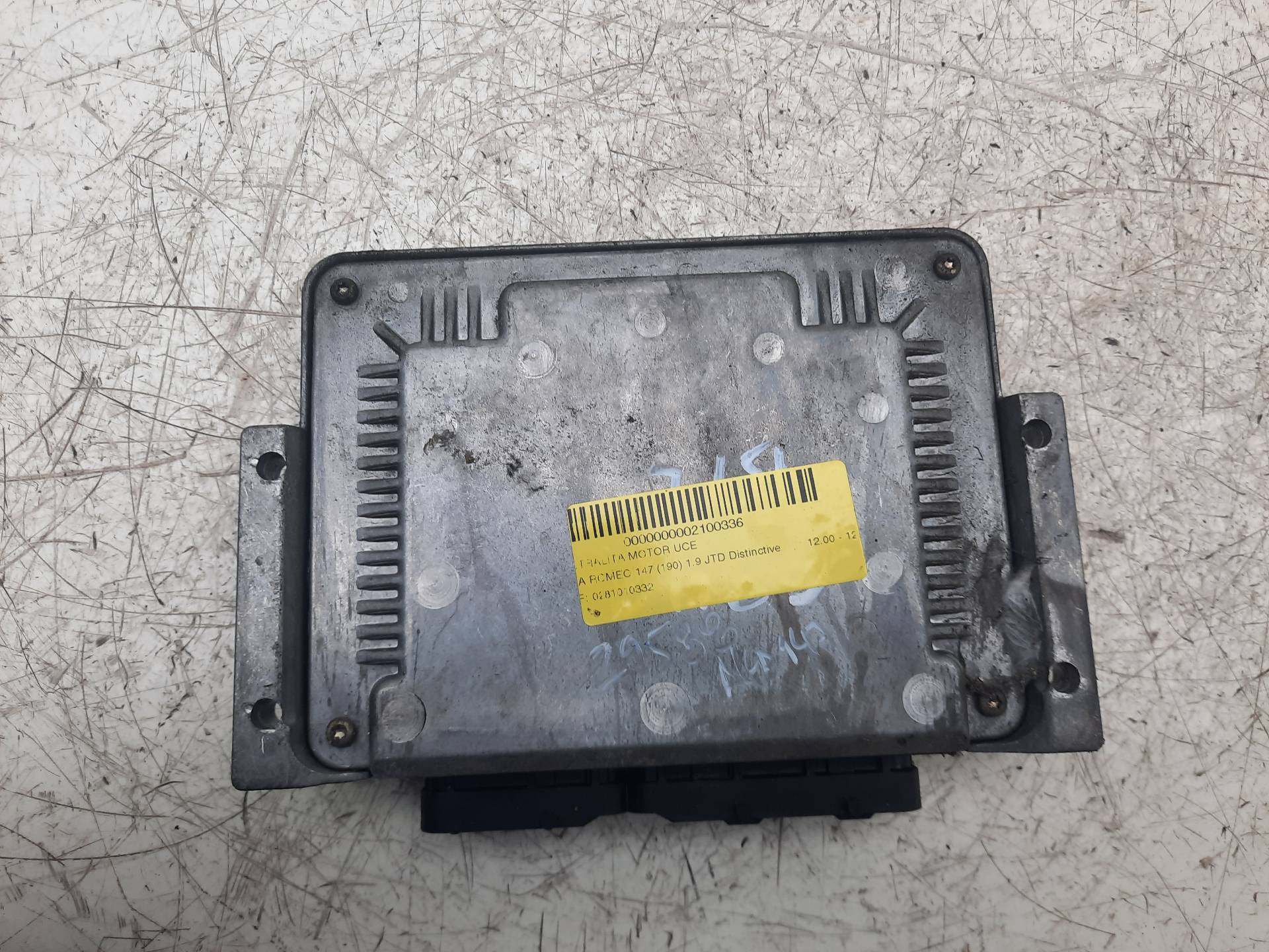 NISSAN 147 2 generation (2004-2010) Engine Control Unit ECU 0281010332 18600586