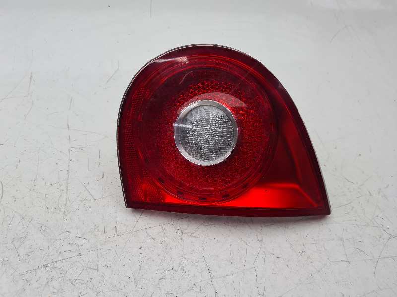 VOLKSWAGEN Golf 5 generation (2003-2009) Rear Right Taillight Lamp 1K6945094E 24008361