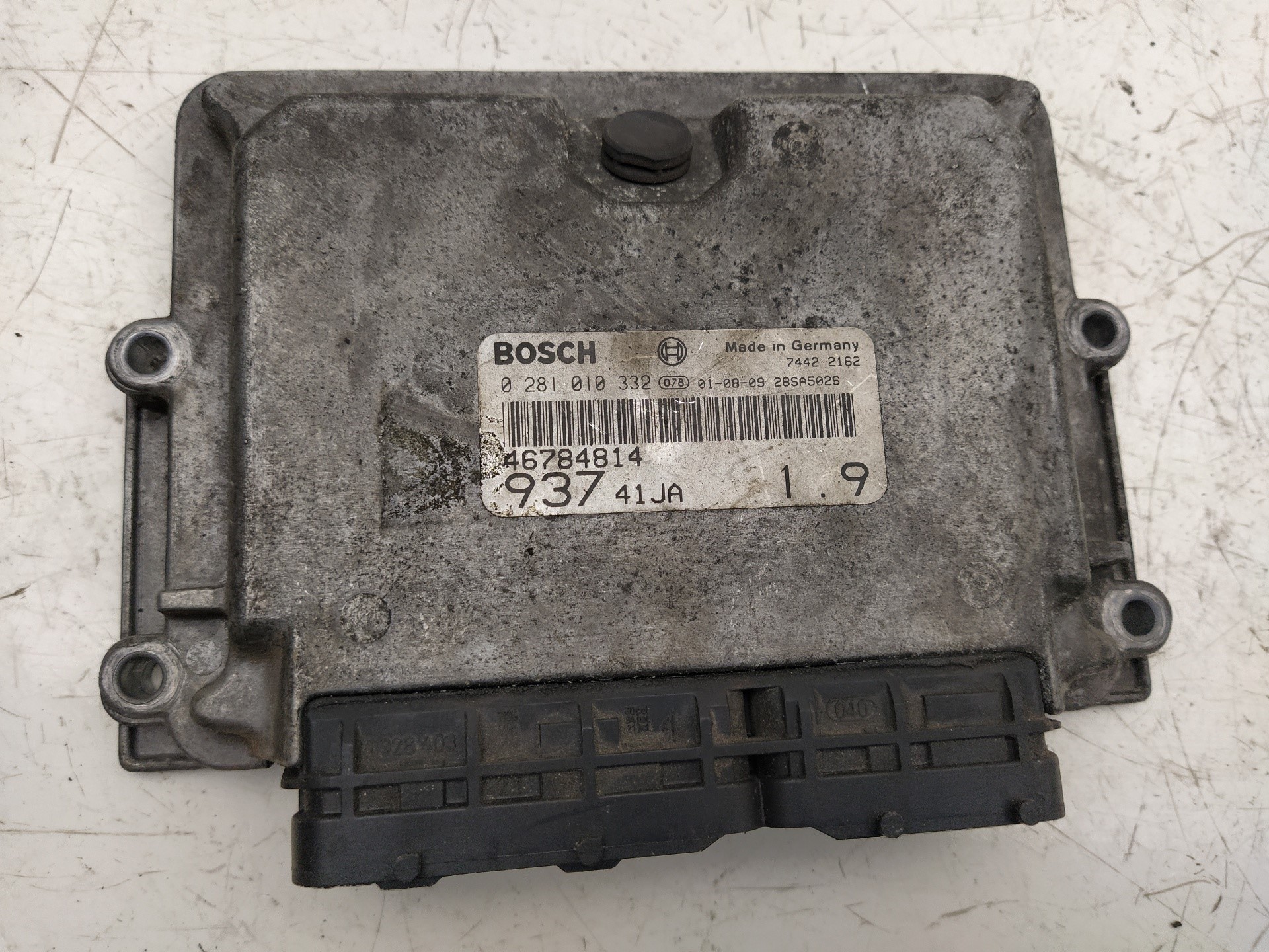 NISSAN 147 2 generation (2004-2010) Variklio kompiuteris 0281010332 22289193