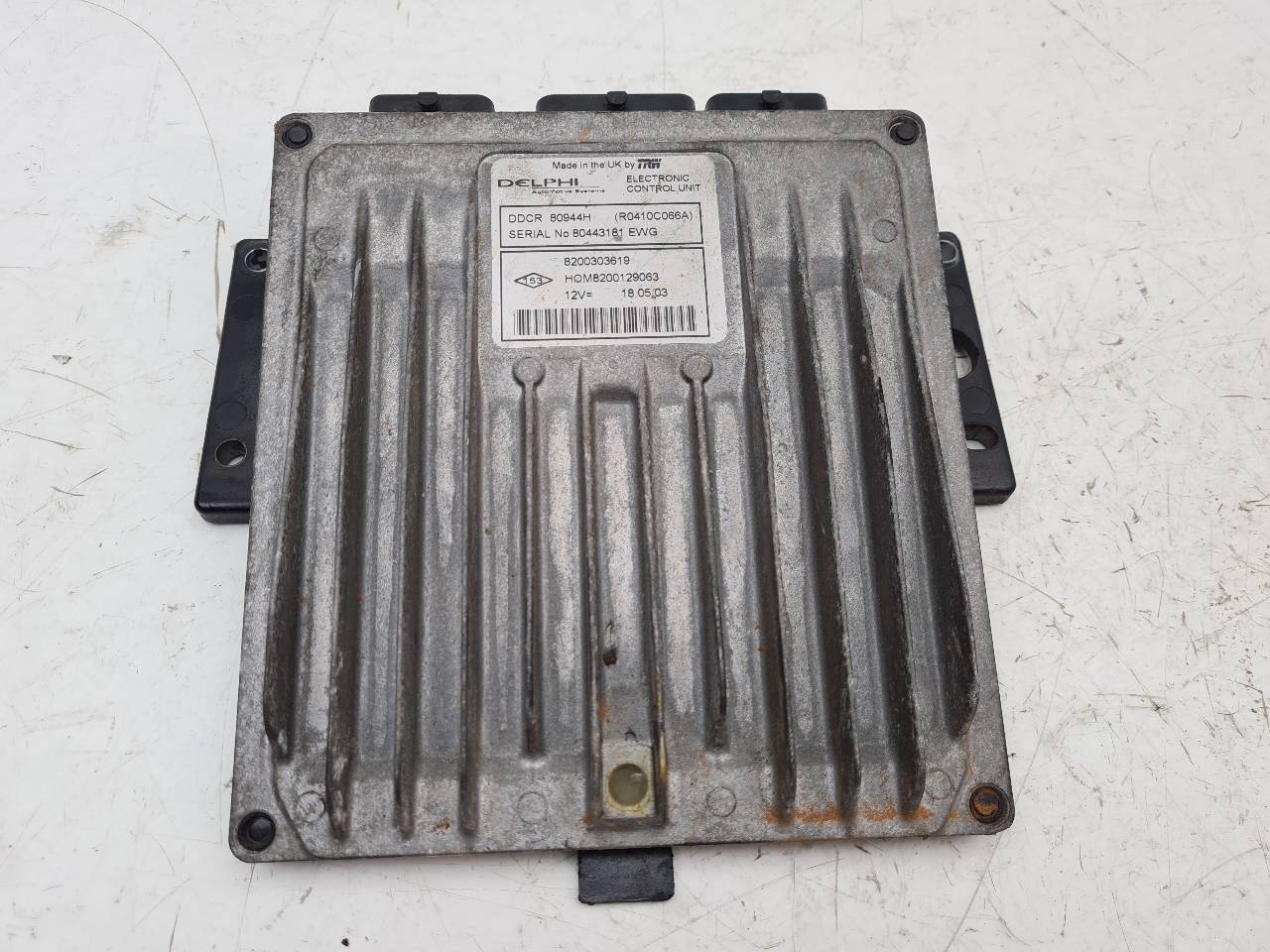 RENAULT Clio 2 generation (1998-2013) Engine Control Unit ECU 8200303619 18557597