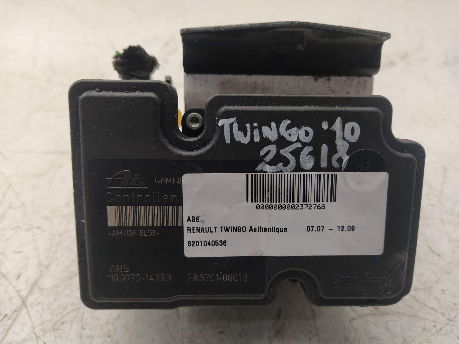 RENAULT Twingo 2 generation (2007-2014) ABS Pump 8201040536,44CT2AAY1 25917956