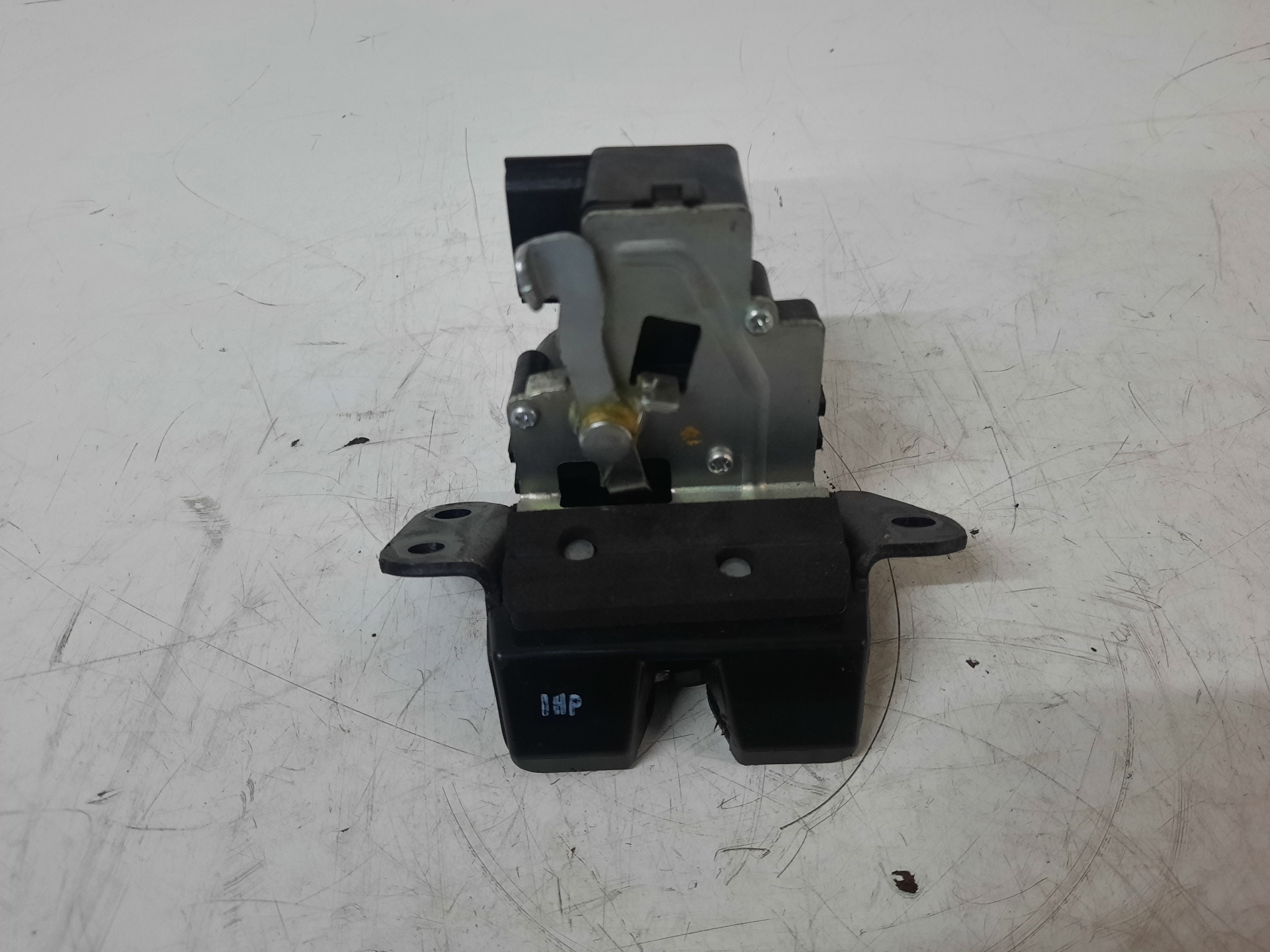 KIA Carens 3 generation (RP) (2013-2019) Tailgate Boot Lock 812302W000 18479000