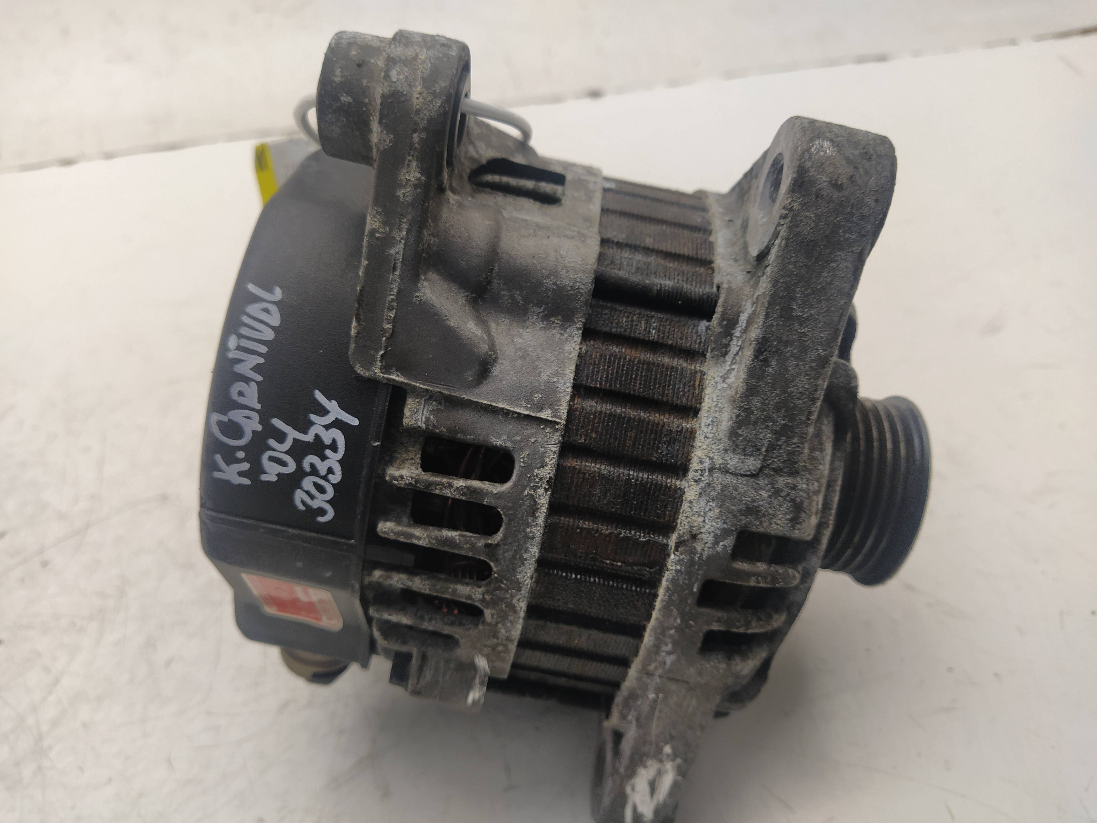 KIA Carnival UP/GQ (1999-2006) Alternator 0K55918300 18630641