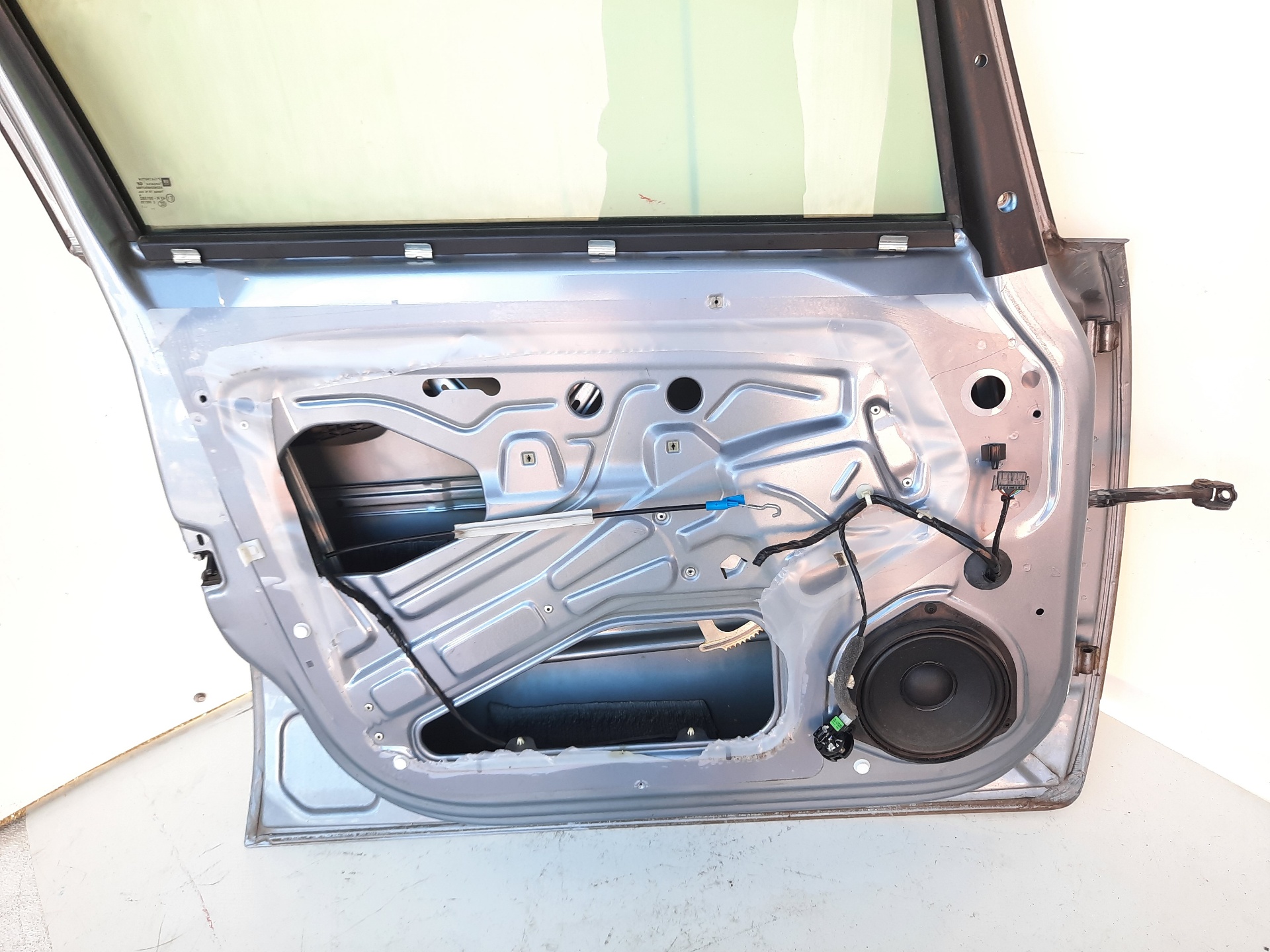 OPEL Zafira B (2005-2010) Стеклоподъемник передней левой двери 994886101 18588948