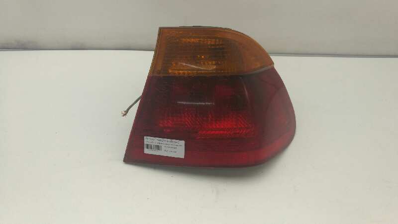 VAUXHALL 3 Series E46 (1997-2006) Rear Right Taillight Lamp 8364922 18489480