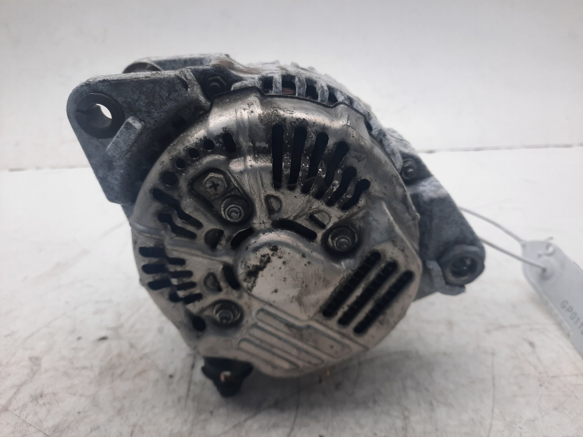 KIA Carnival 2 generation (2006-2010) Alternator 373004X900 18627396