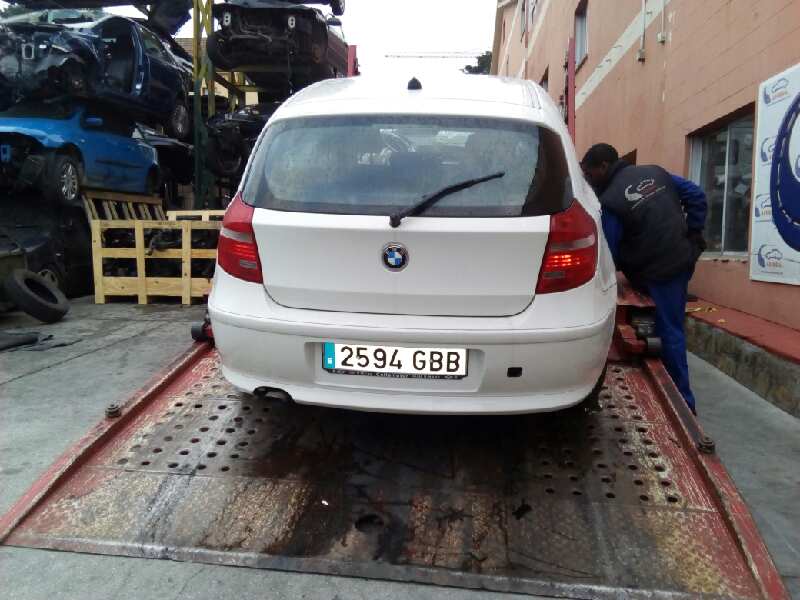 BMW 1 Series E81/E82/E87/E88 (2004-2013) Блок предохранителей 911944603 18422584