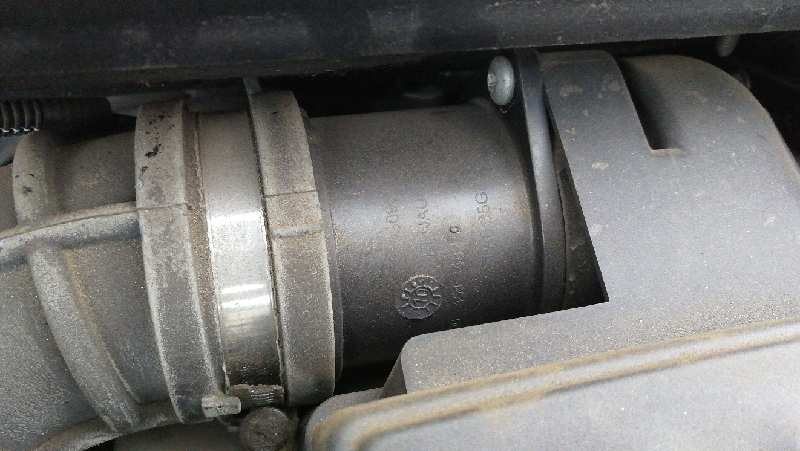 AUDI Clio 2 generation (1998-2013) Воздухомер воздушного фильтра 8200454482,V42720025 18459302