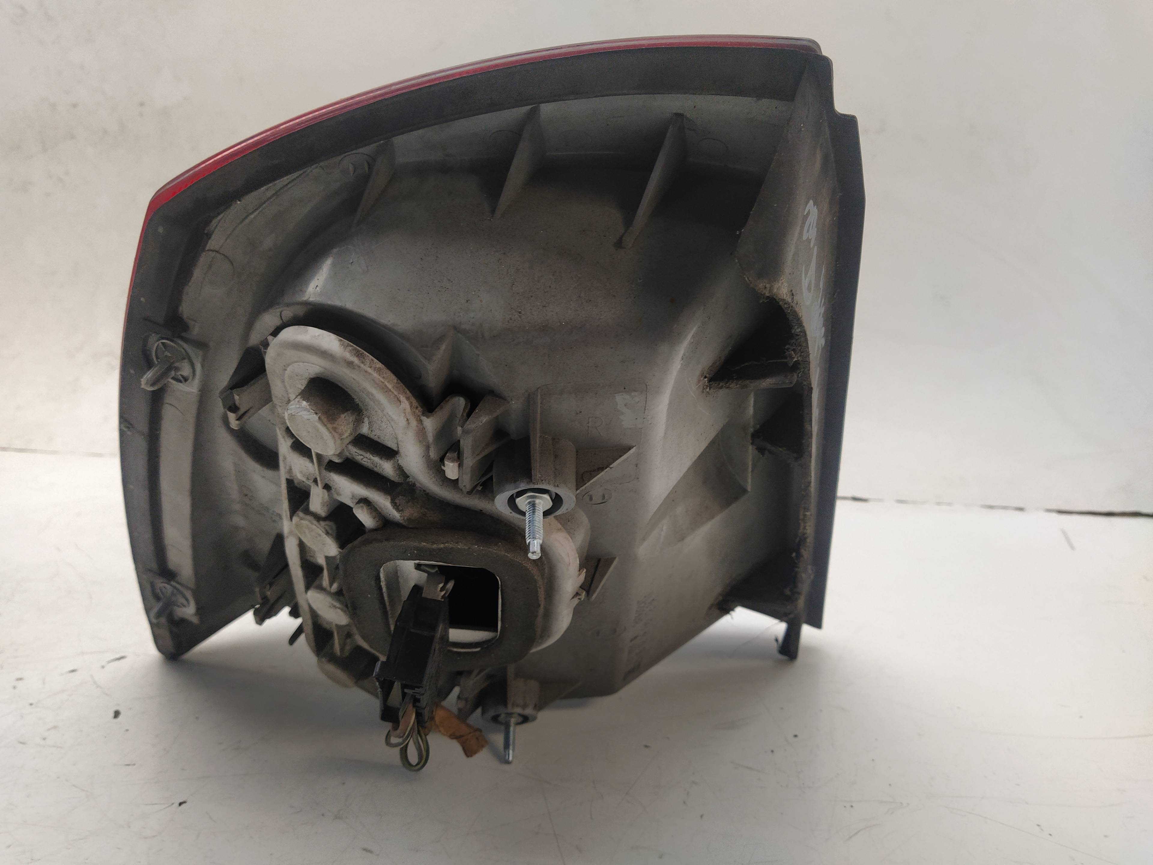 MAZDA Astra H (2004-2014) Фонарь задний правый 13110931 24018935