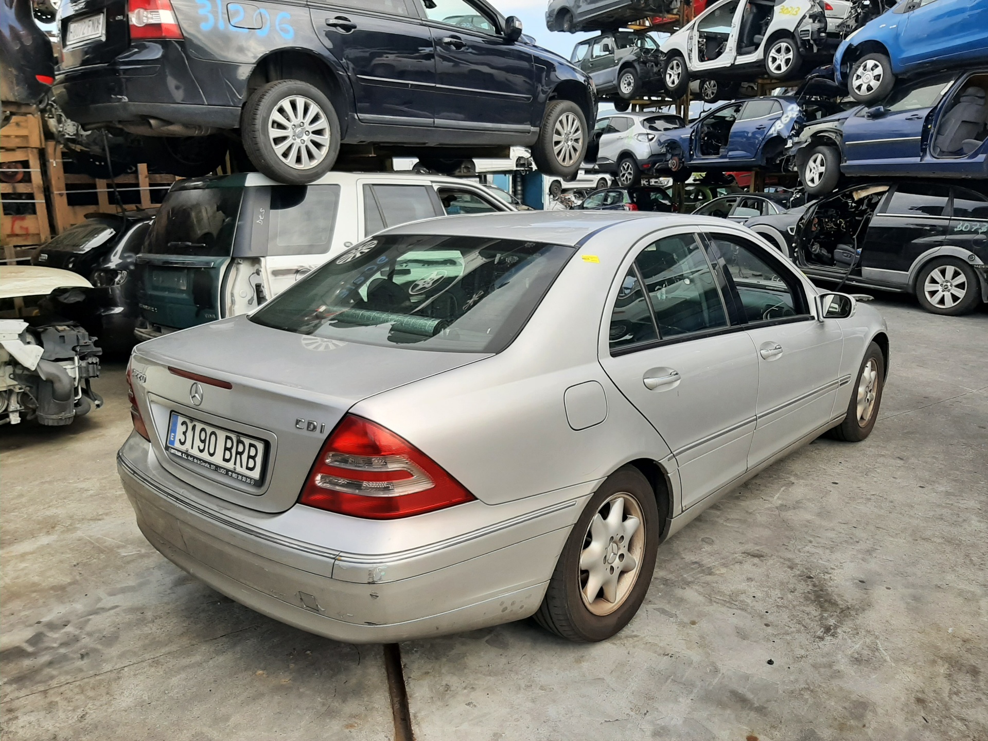 MERCEDES-BENZ C-Class W203/S203/CL203 (2000-2008) Venstre baglygte 2038200164 21471433