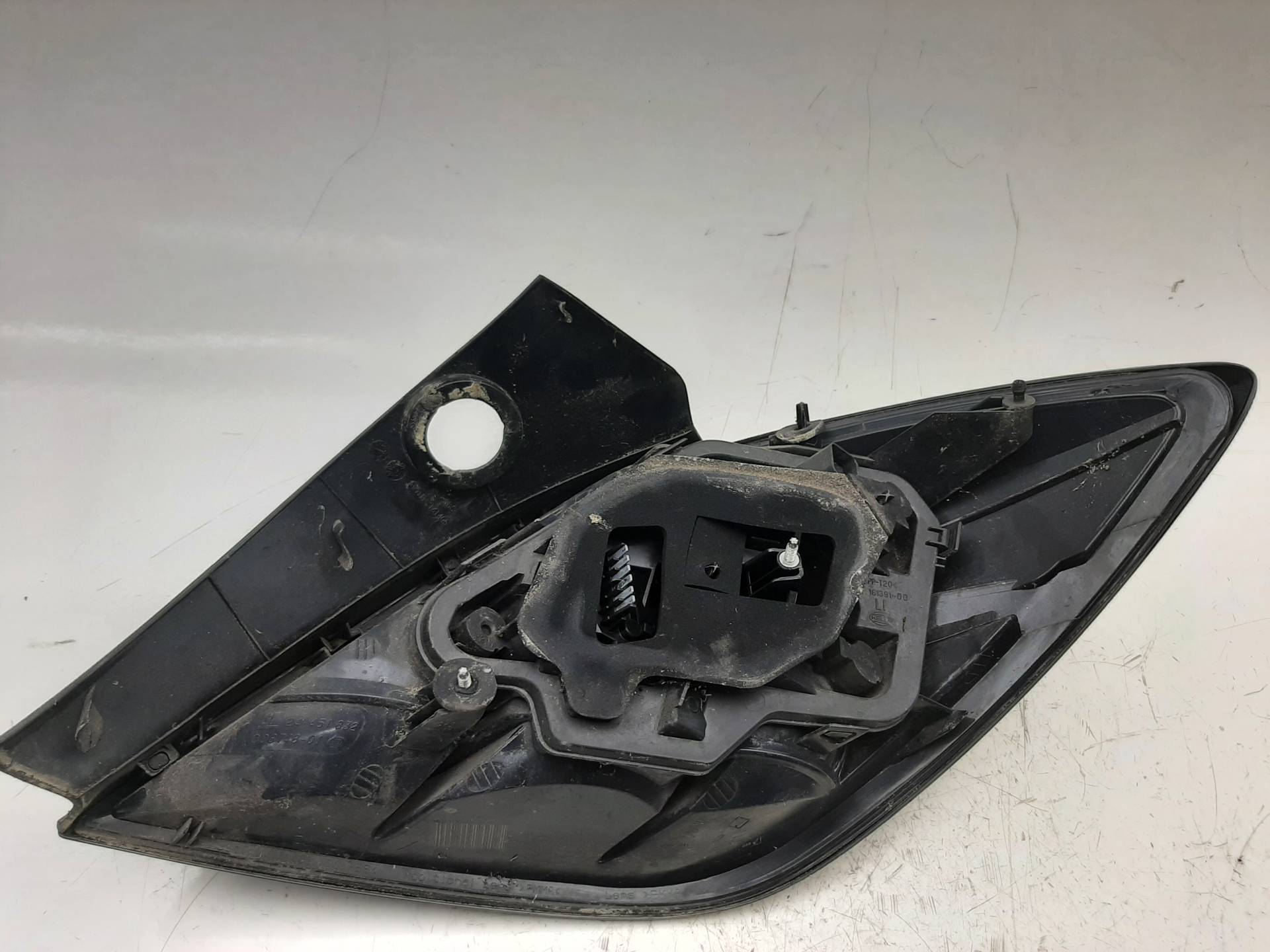 OPEL Astra J (2009-2020) Bal hátsó lámpa 24451832 18568539