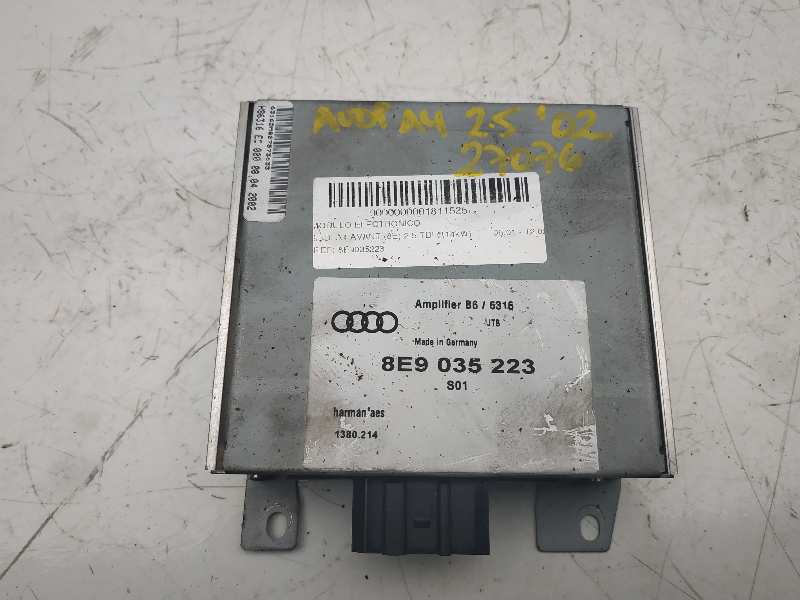 AUDI A4 B6/8E (2000-2005) Andre kontrolenheder 8E9035223 18540208