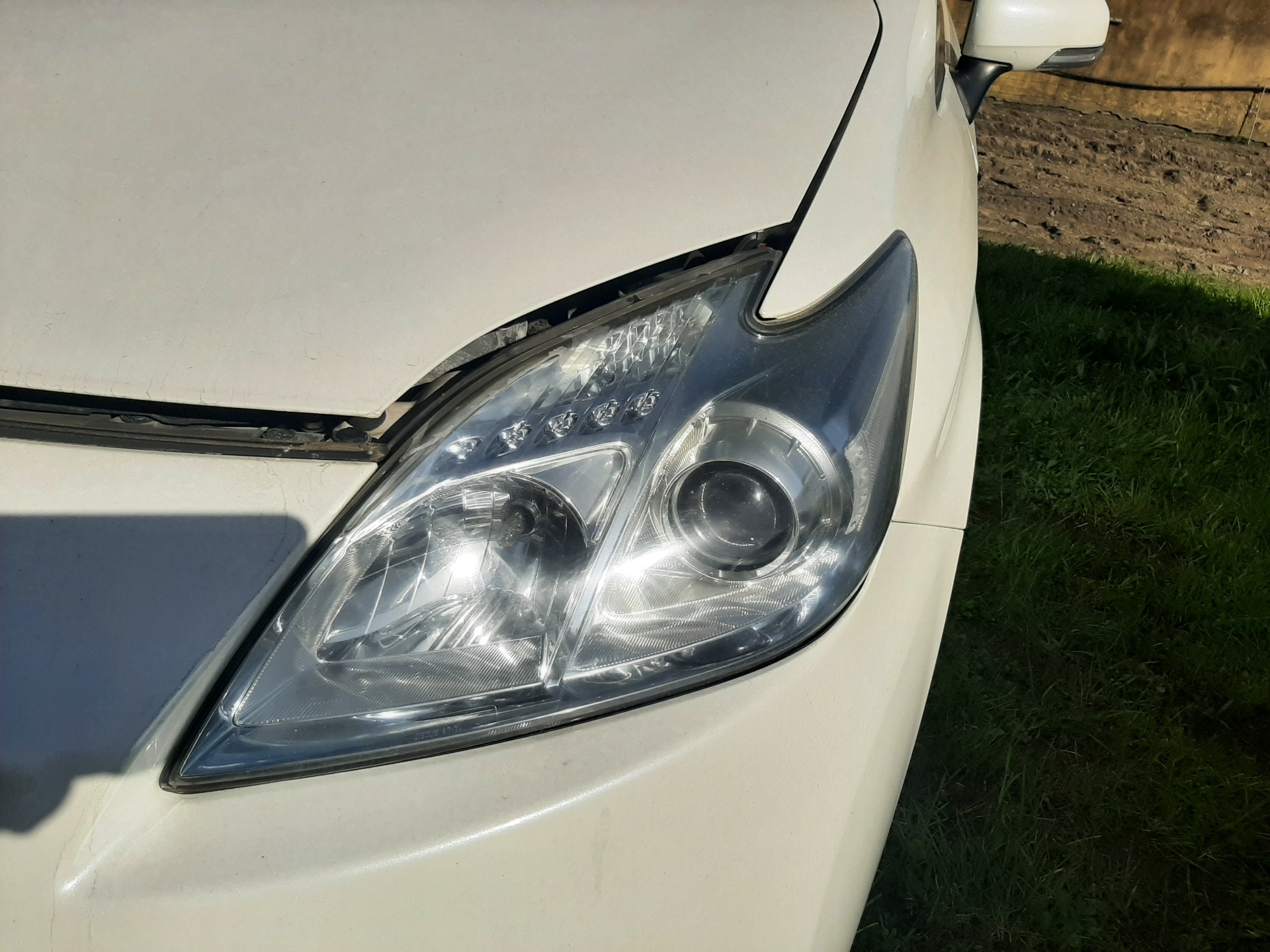 TOYOTA Prius 3 generation (XW30) (2009-2015) Priekšējais kreisais lukturis 9922681017 23721792