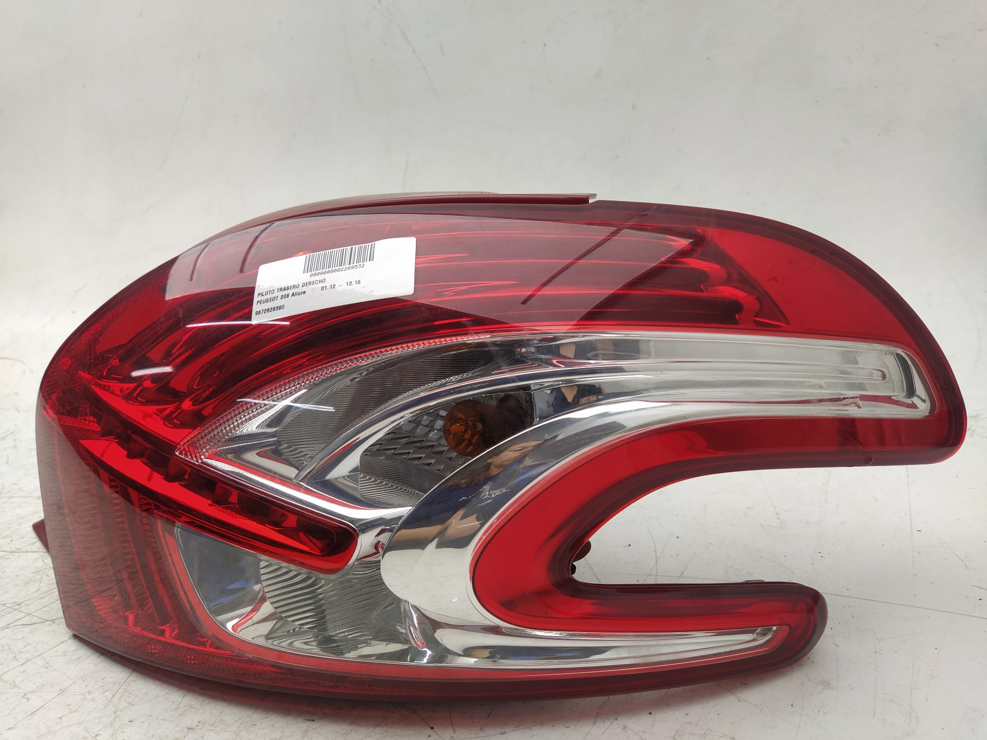 PEUGEOT 208 Peugeot 208 (2012-2015) Rear Right Taillight Lamp 9672628380 21136301