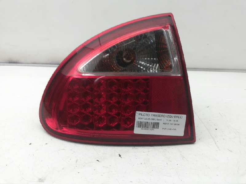 NISSAN Leon 1 generation (1999-2005) Feu arrière gauche 161136199, 1M6945111 18514635