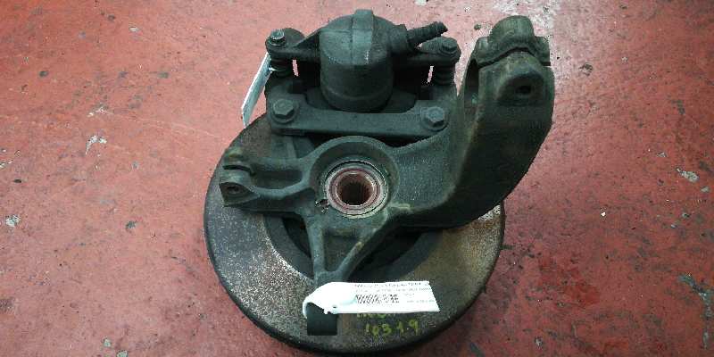 AUDI Megane 2 generation (2002-2012) Front Right Wheel Hub 8200212435 18462475