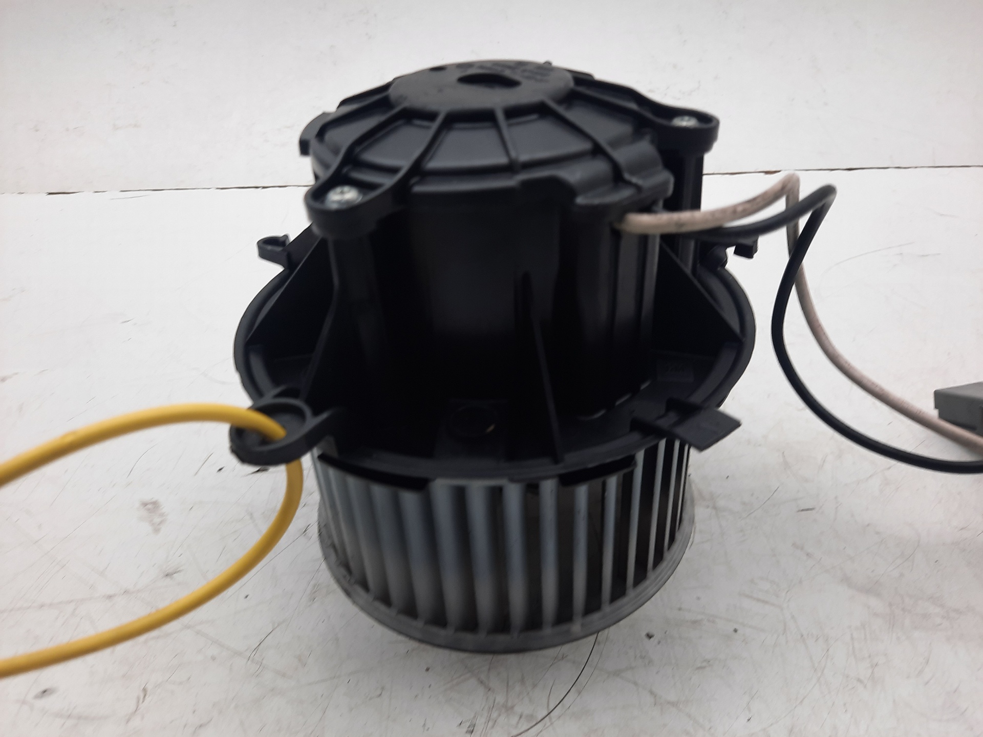 OPEL Astra J (2009-2020) Sildītāja ventilators 25020139 18615288