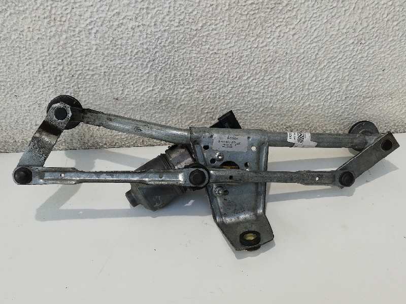 PEUGEOT 206 2 generation (2009-2013) Front Windshield Wiper Mechanism 3397020578, 0390241523, 964 18380666