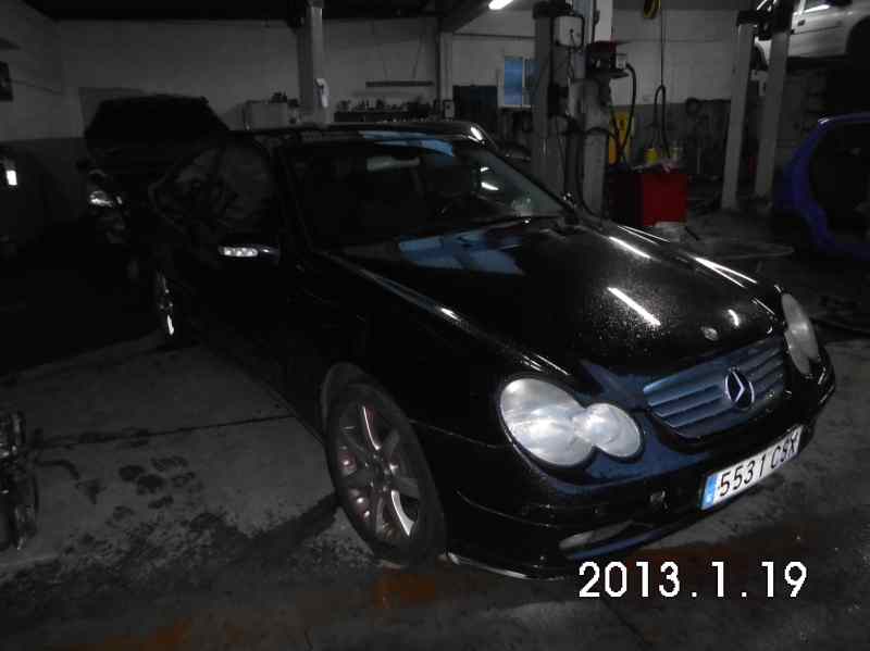 MERCEDES-BENZ C-Class W203/S203/CL203 (2000-2008) Crémaillère de direction A20311011002 18348828