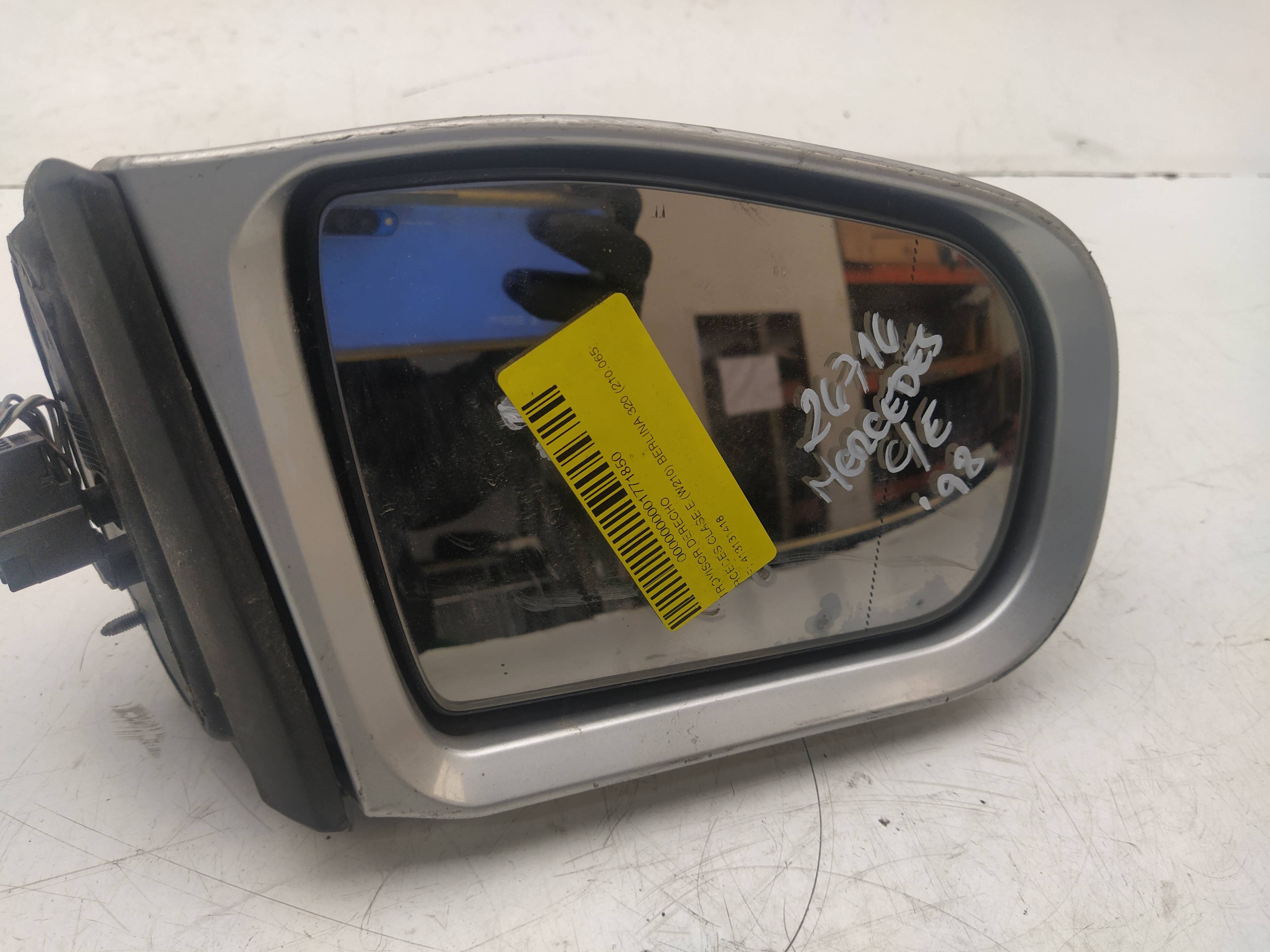 MERCEDES-BENZ R-Class W251 (2005-2017) Right Side Wing Mirror 413131418 27318352