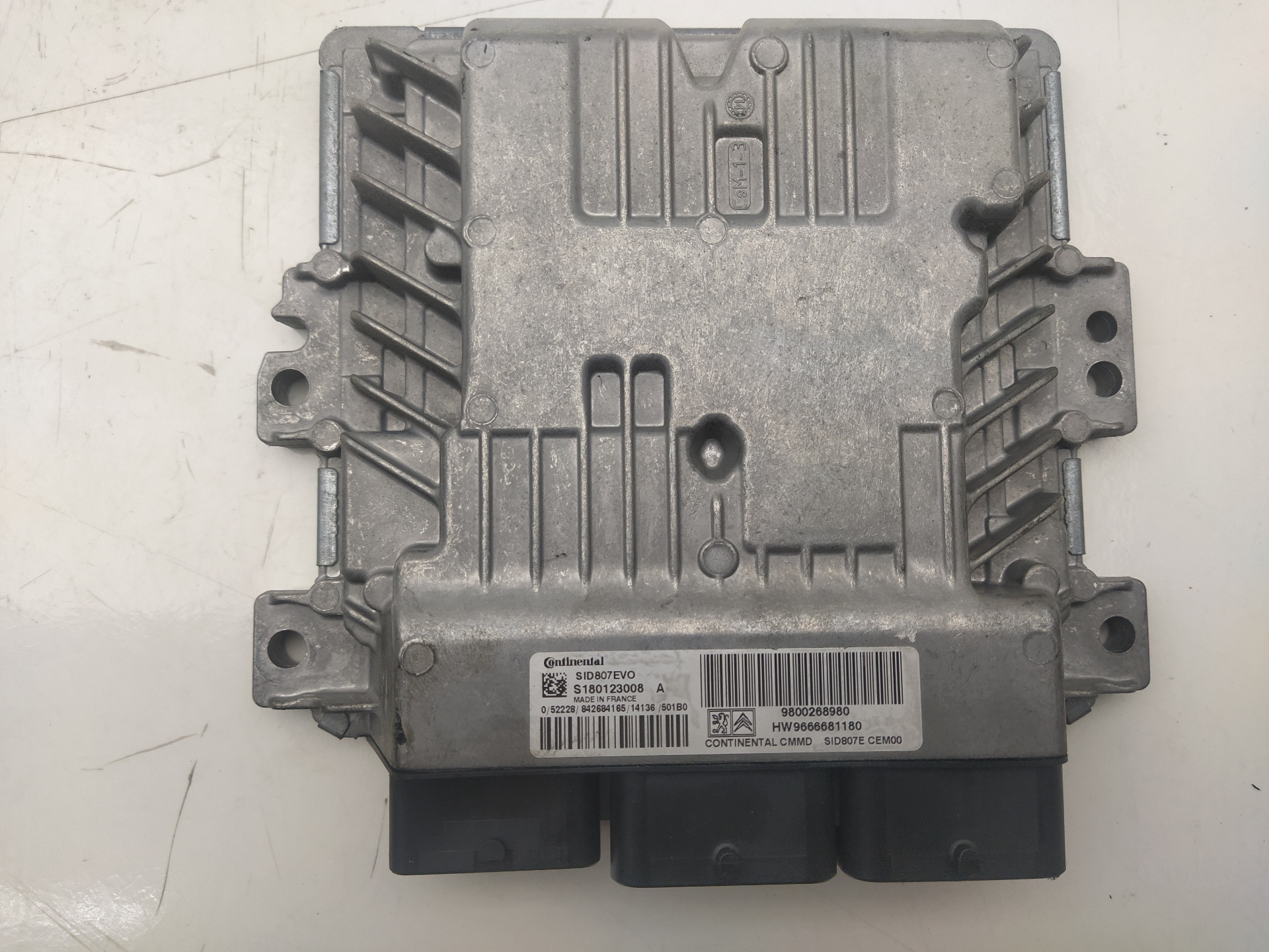 PEUGEOT 3008 1 generation (2010-2016) Motorkontrolenhed ECU 9800268980 25041812