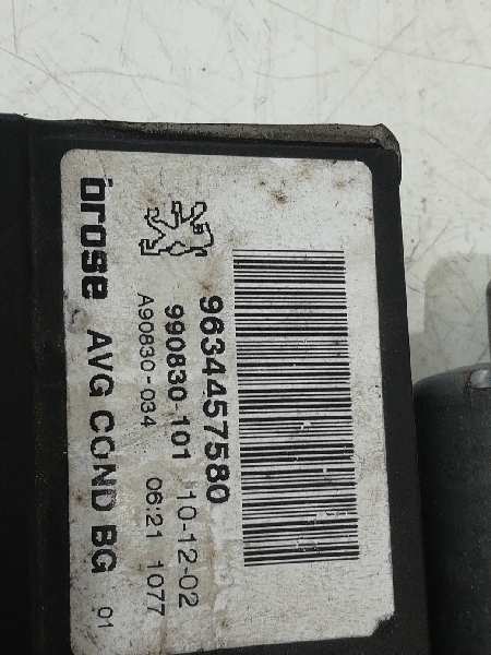 MITSUBISHI 307 1 generation (2001-2008) Priekinių kairių durų stiklo pakelėjas 9634457580,990830101,A90830034 18370664