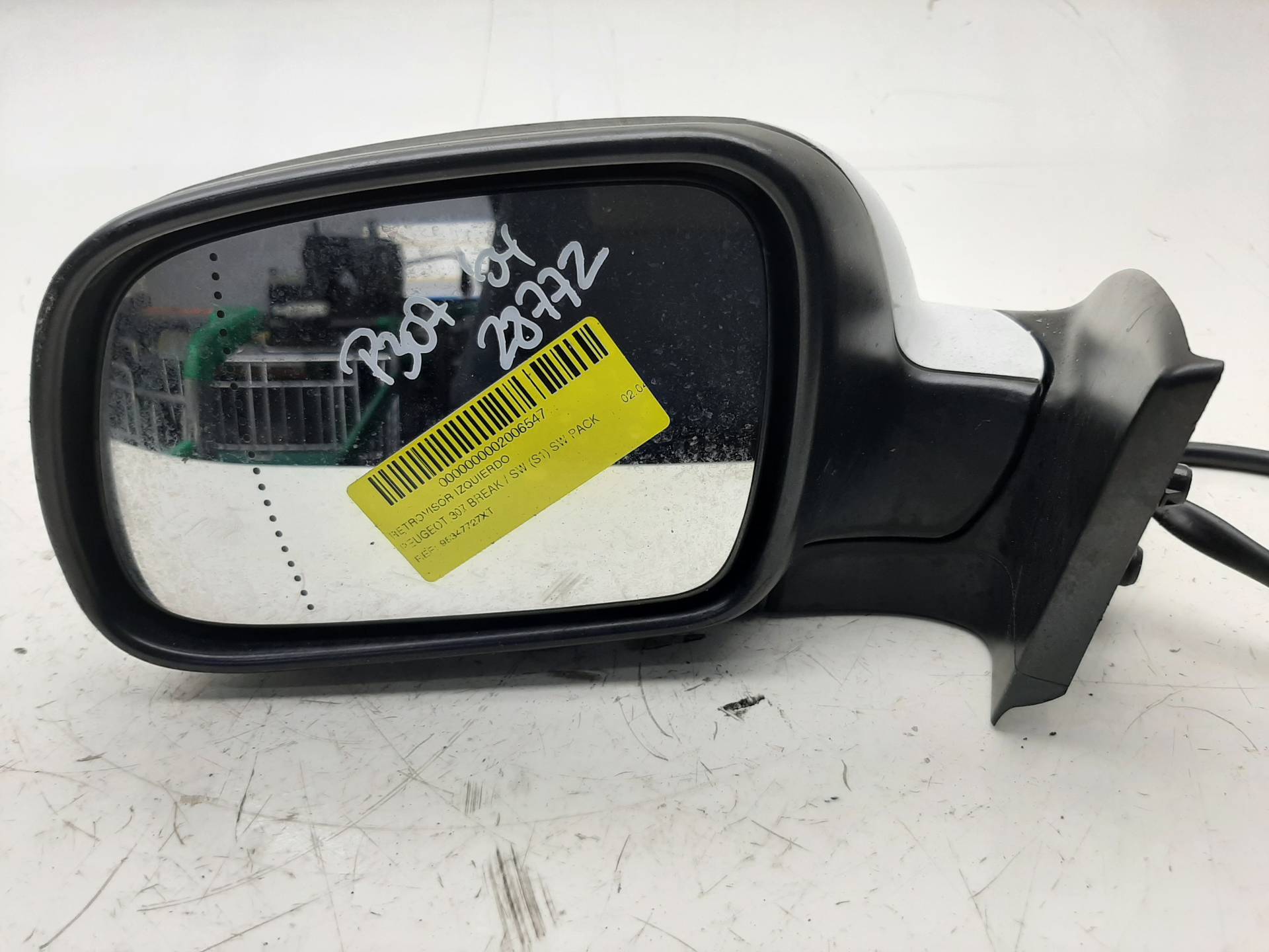 PEUGEOT 307 1 generation (2001-2008) Left Side Wing Mirror 96347727XT 18575563