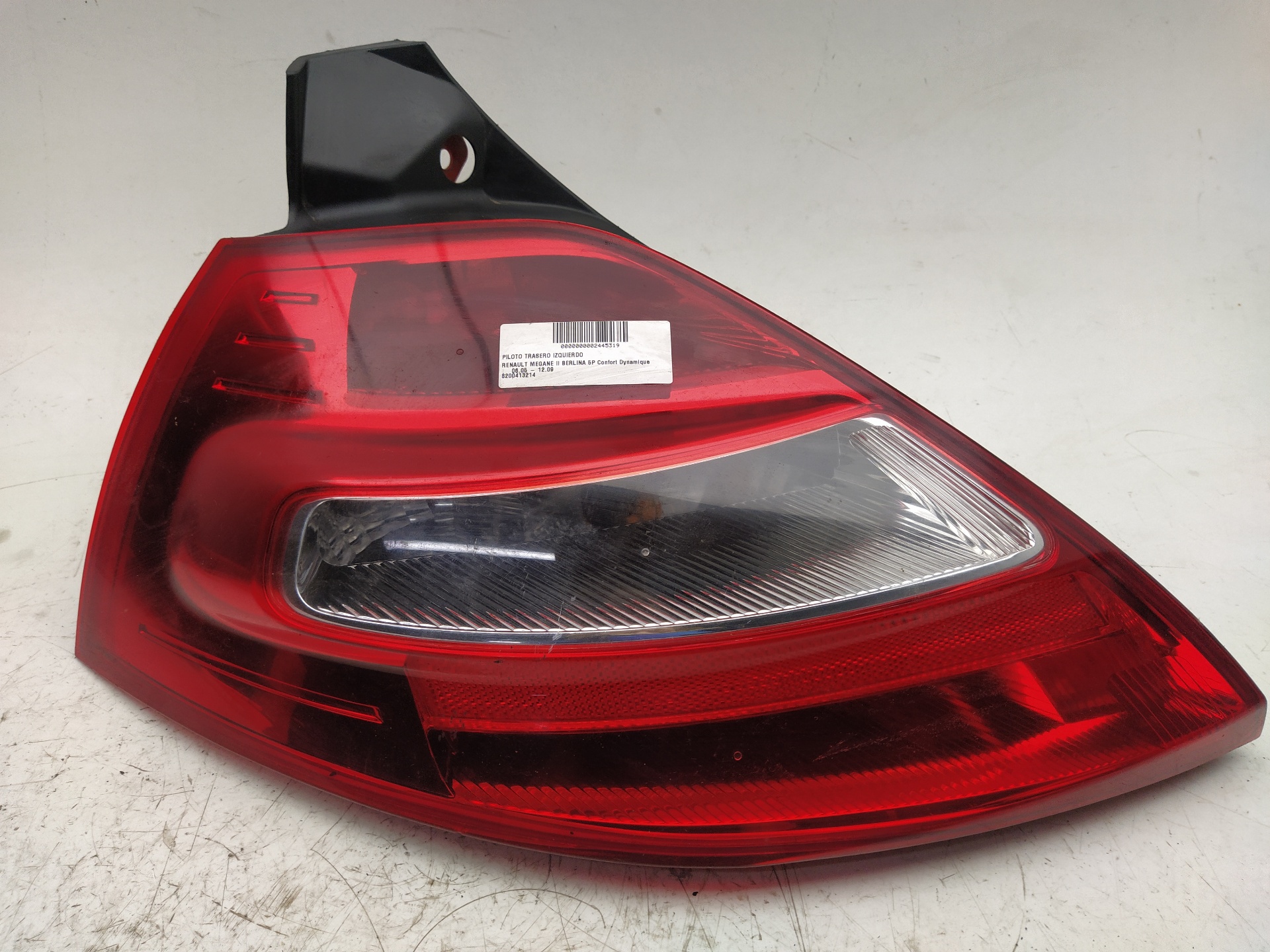 RENAULT Megane 2 generation (2002-2012) Galinis kairys žibintas 8200413214 26409548