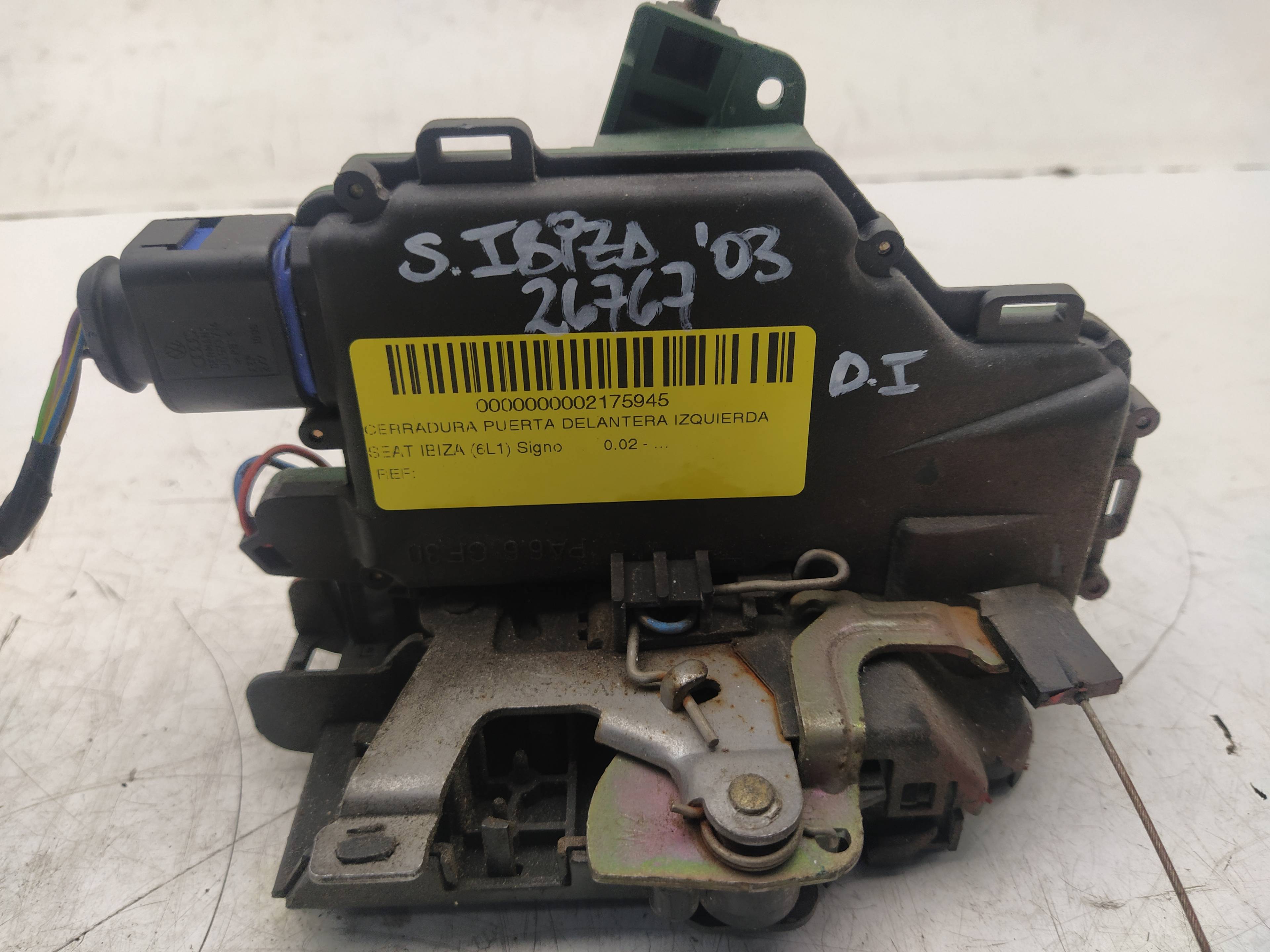 SEAT Cordoba 2 generation (1999-2009) Front Left Door Lock 3B1837015AM 18629363