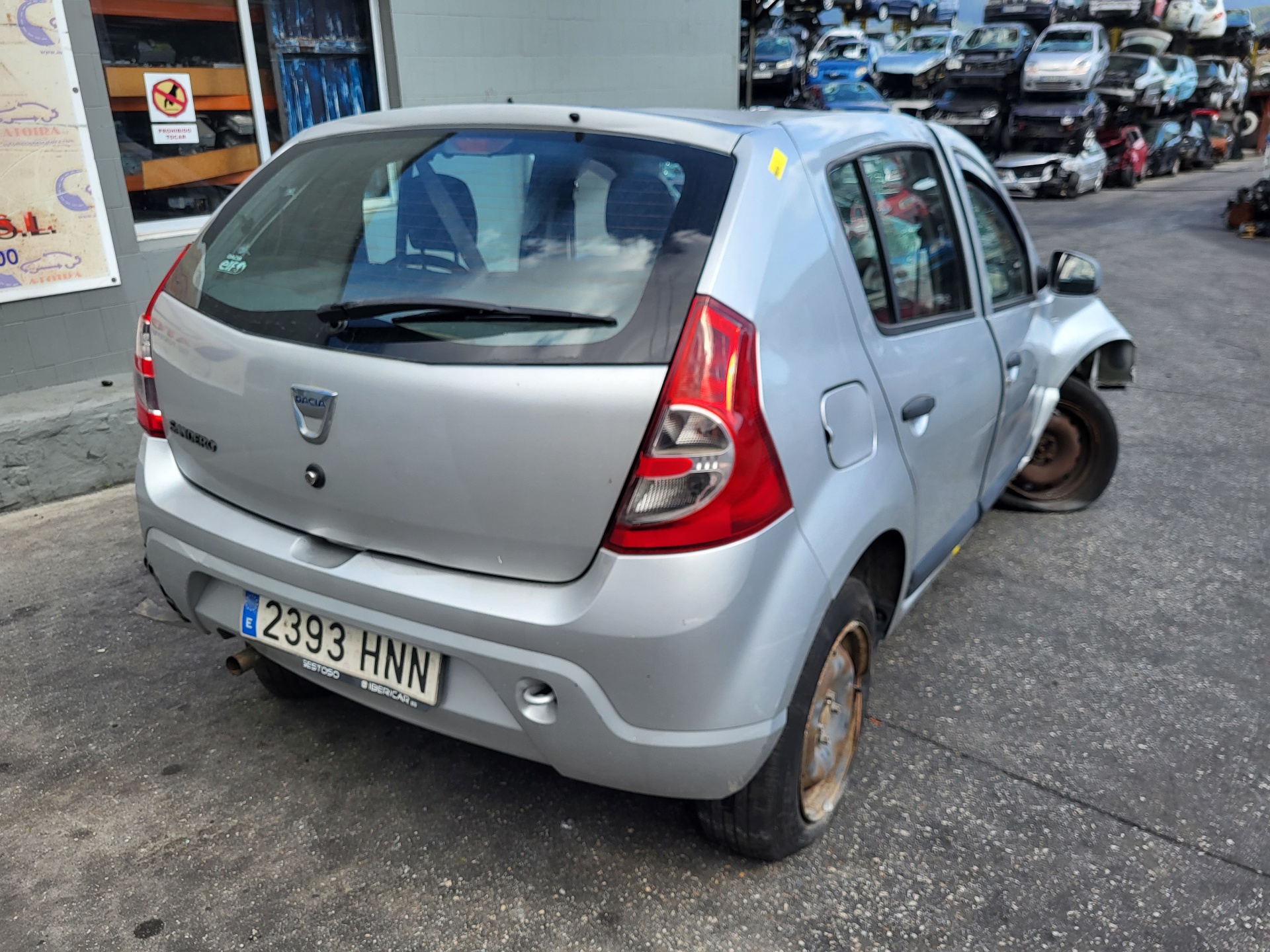 DACIA Sandero 2 generation (2013-2020) Främre höger dörrfönsterhiss 9030256 24022231